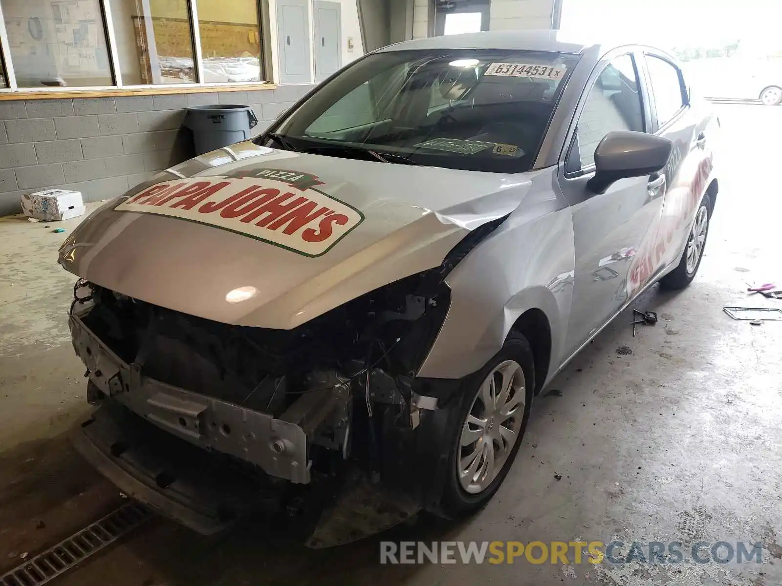 2 Photograph of a damaged car 3MYDLBYV6KY526468 TOYOTA YARIS 2019