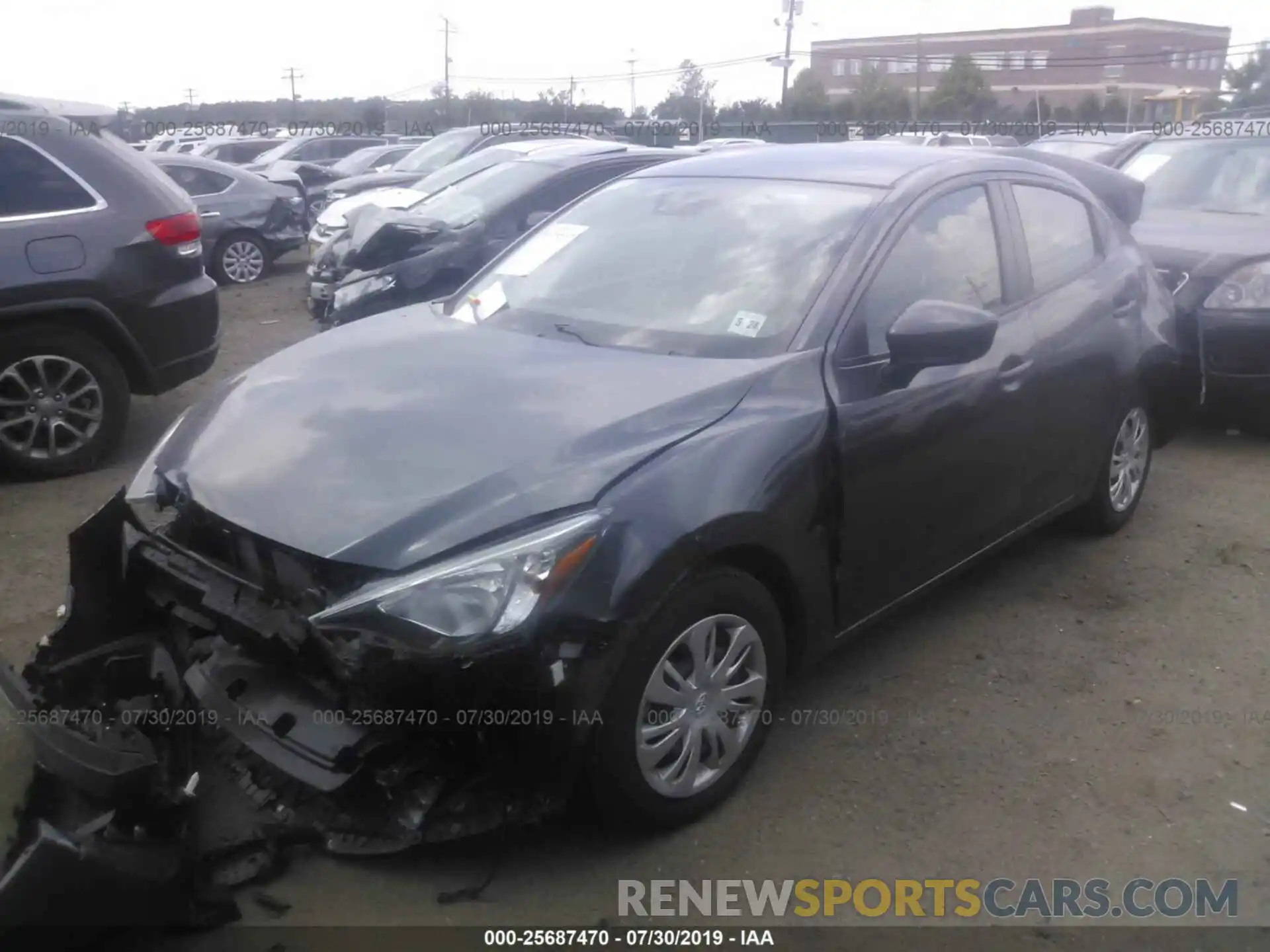 2 Photograph of a damaged car 3MYDLBYV6KY526647 TOYOTA YARIS 2019