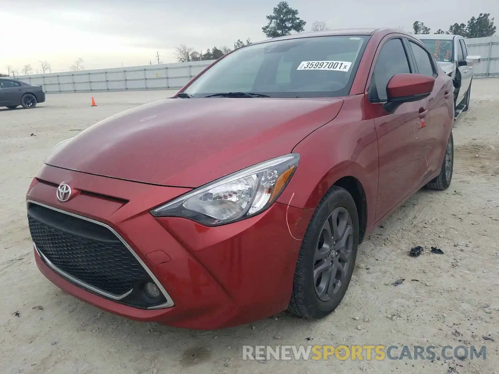 2 Photograph of a damaged car 3MYDLBYV7KY500381 TOYOTA YARIS 2019