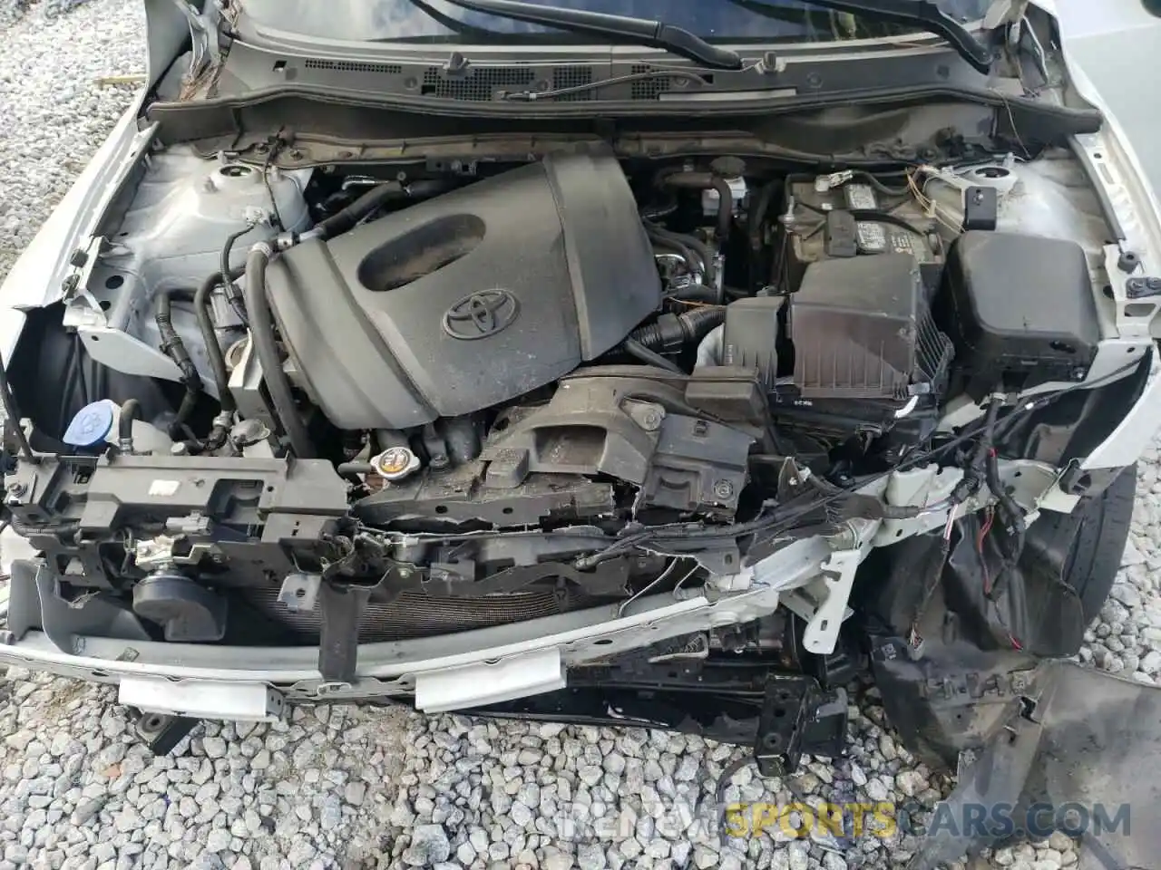 7 Photograph of a damaged car 3MYDLBYV7KY501482 TOYOTA YARIS 2019