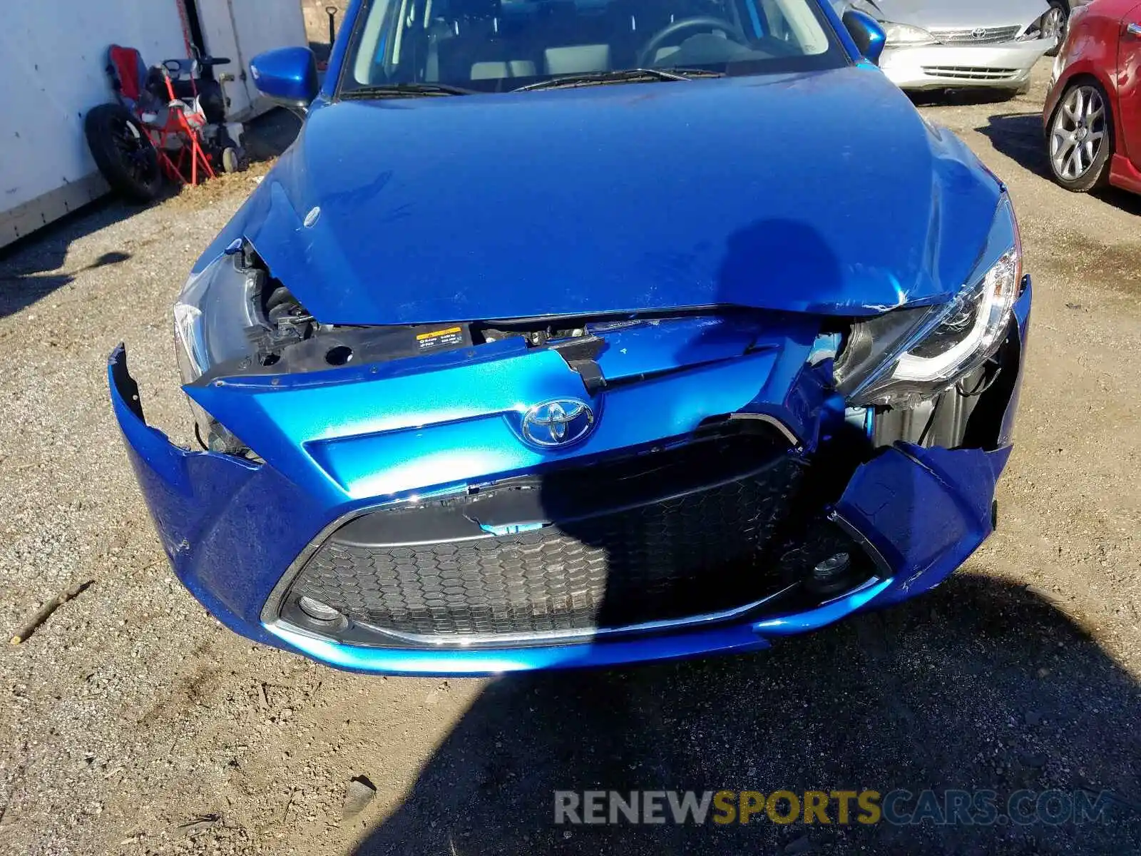 9 Photograph of a damaged car 3MYDLBYV7KY503278 TOYOTA YARIS 2019