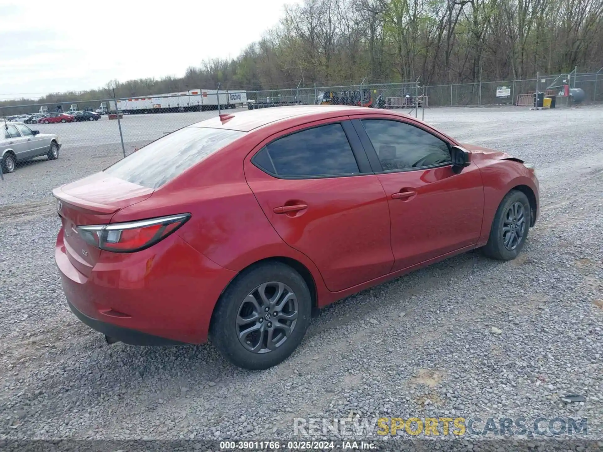 4 Photograph of a damaged car 3MYDLBYV7KY504561 TOYOTA YARIS 2019