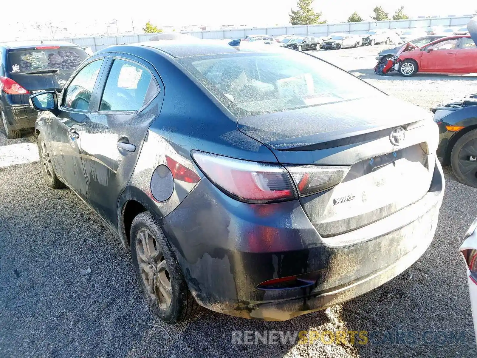 3 Photograph of a damaged car 3MYDLBYV7KY507704 TOYOTA YARIS 2019