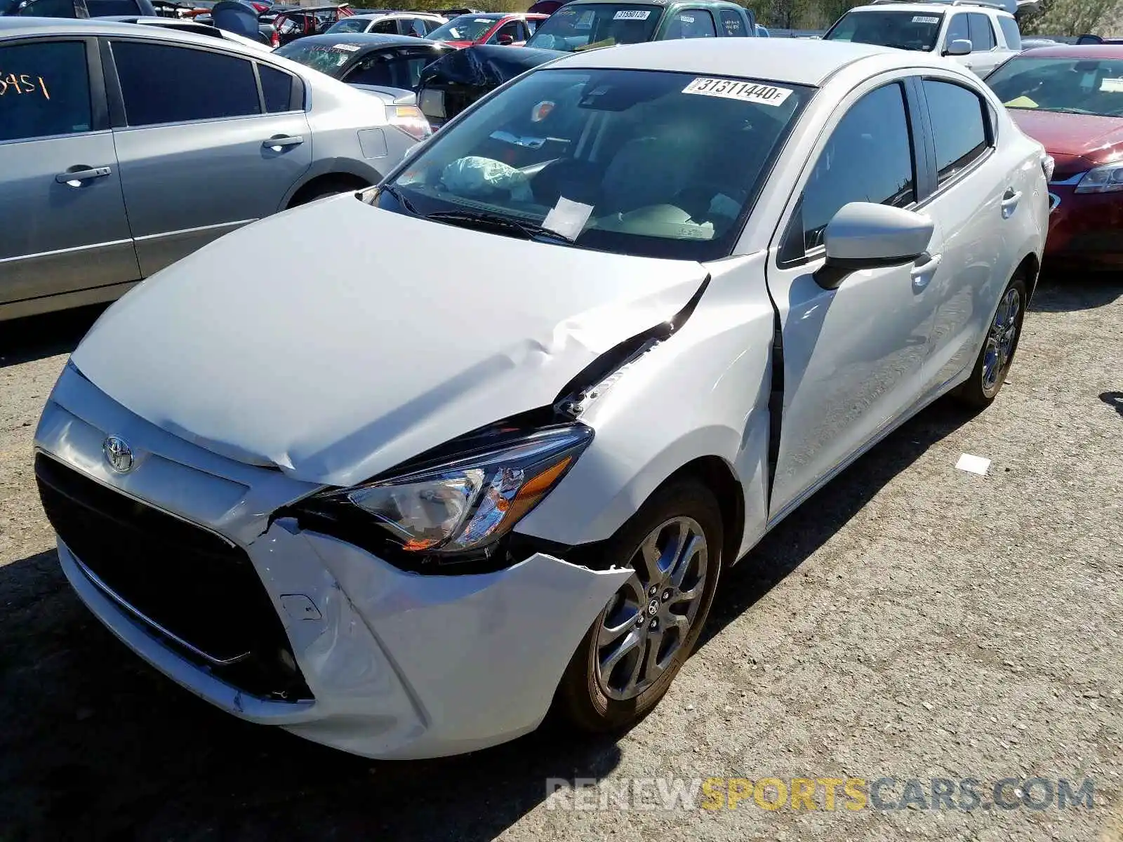 2 Photograph of a damaged car 3MYDLBYV7KY508254 TOYOTA YARIS 2019