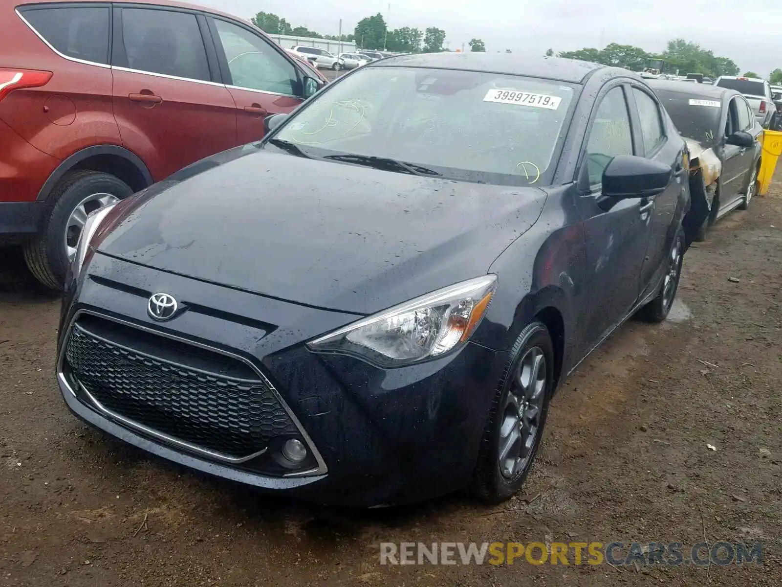 2 Photograph of a damaged car 3MYDLBYV7KY508349 TOYOTA YARIS 2019