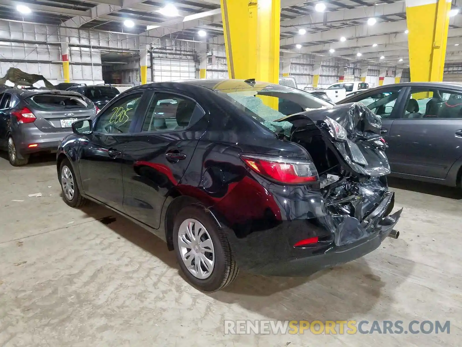 3 Photograph of a damaged car 3MYDLBYV7KY508920 TOYOTA YARIS 2019