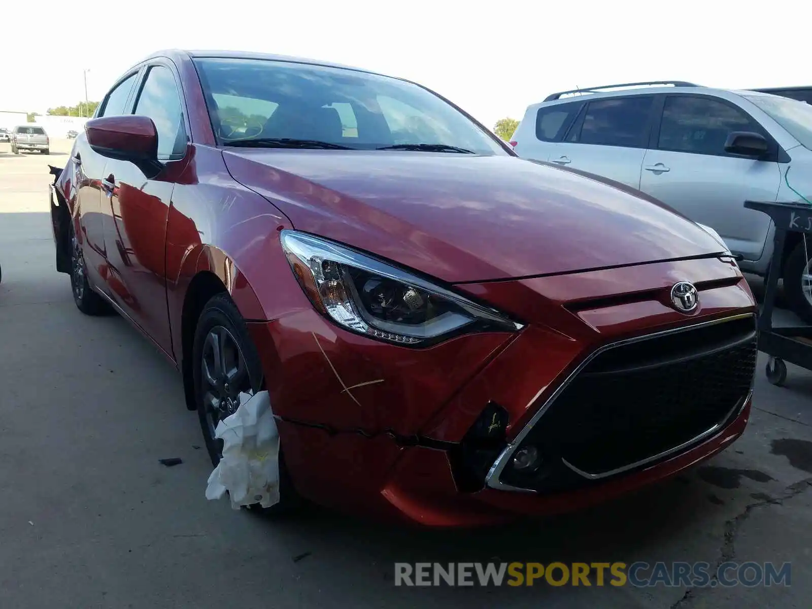 1 Photograph of a damaged car 3MYDLBYV7KY509193 TOYOTA YARIS 2019