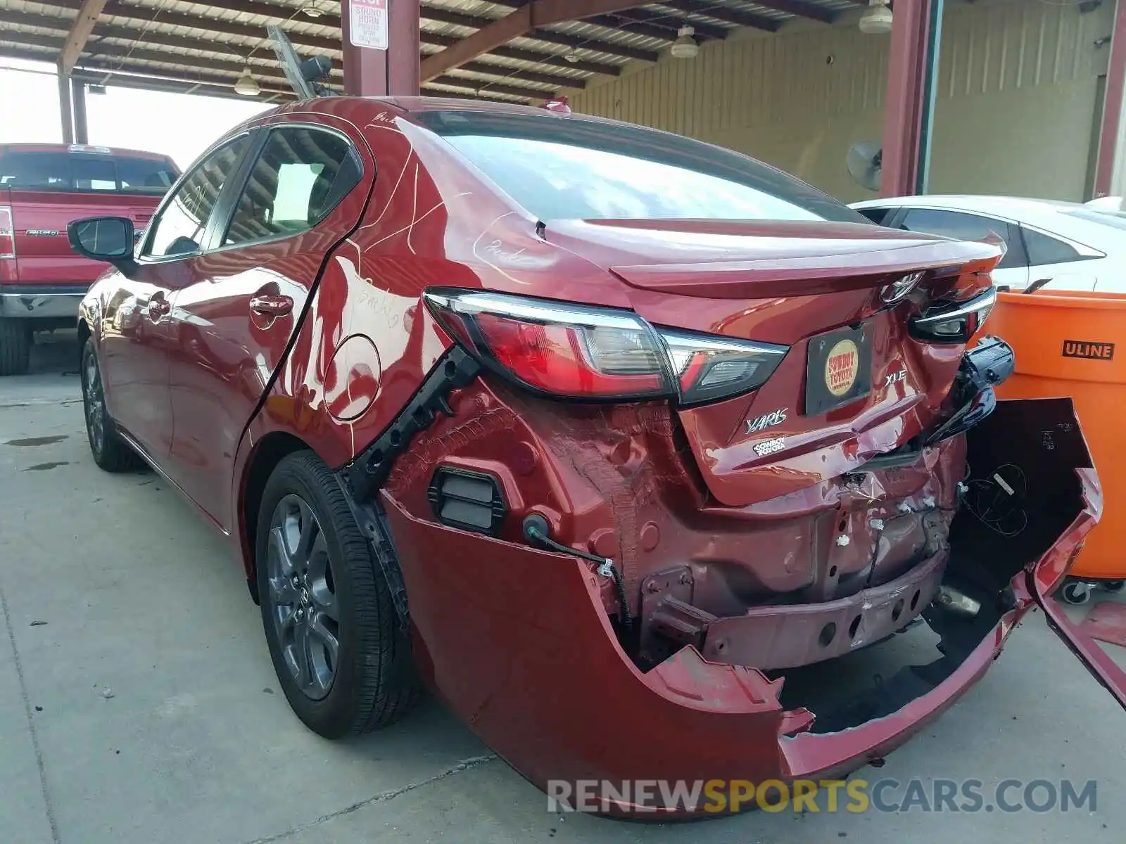 3 Photograph of a damaged car 3MYDLBYV7KY509193 TOYOTA YARIS 2019