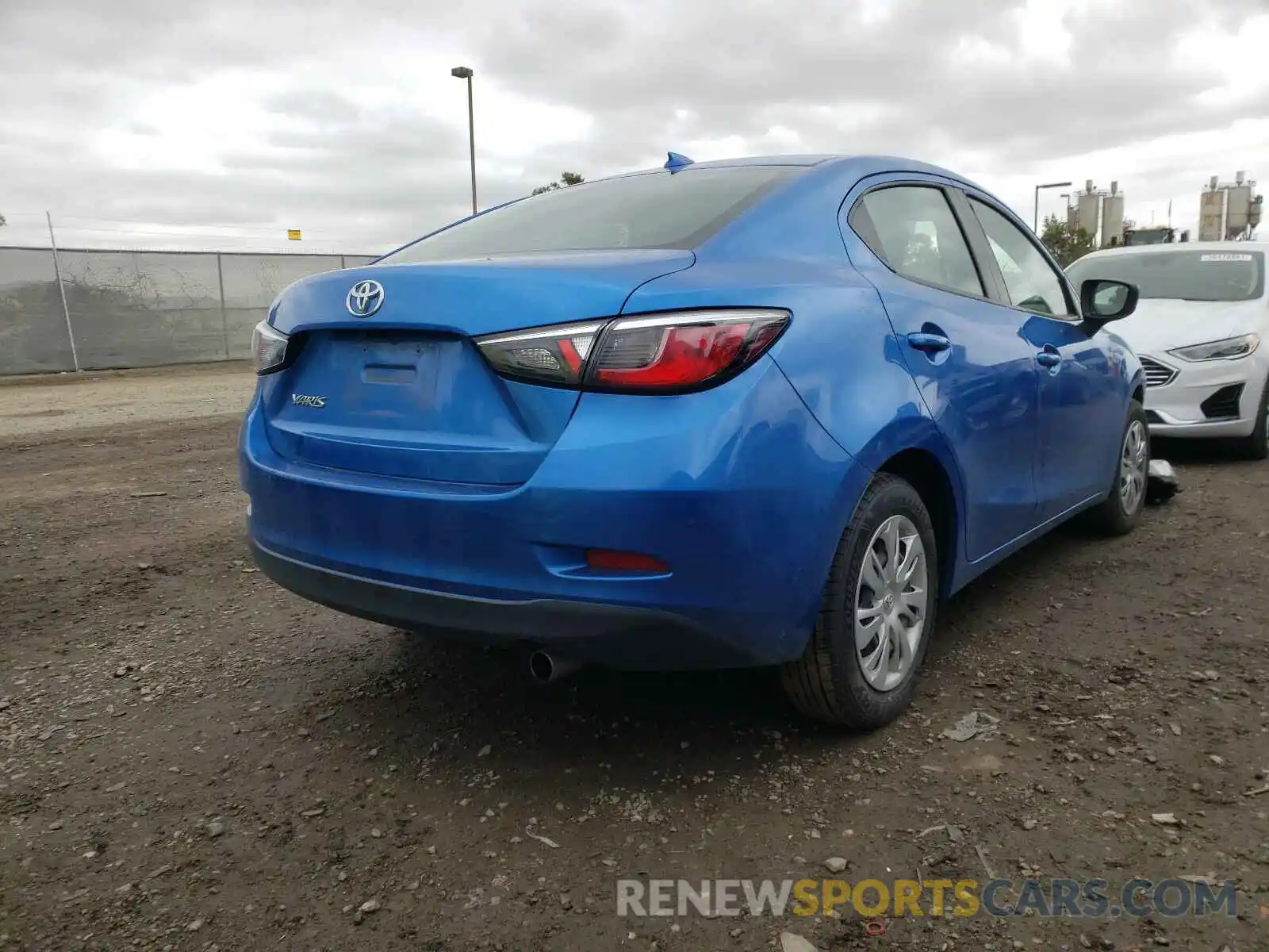 4 Photograph of a damaged car 3MYDLBYV7KY509629 TOYOTA YARIS 2019