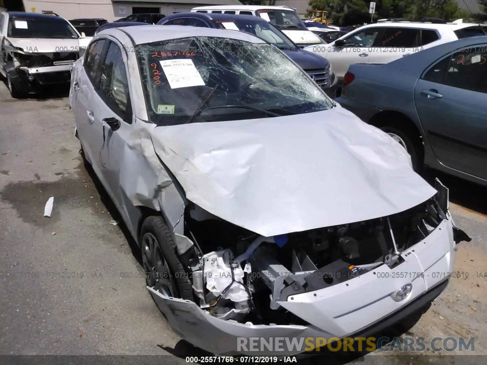 1 Photograph of a damaged car 3MYDLBYV7KY510005 TOYOTA YARIS 2019