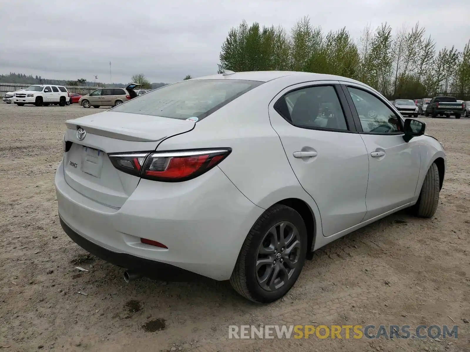 4 Photograph of a damaged car 3MYDLBYV7KY513051 TOYOTA YARIS 2019