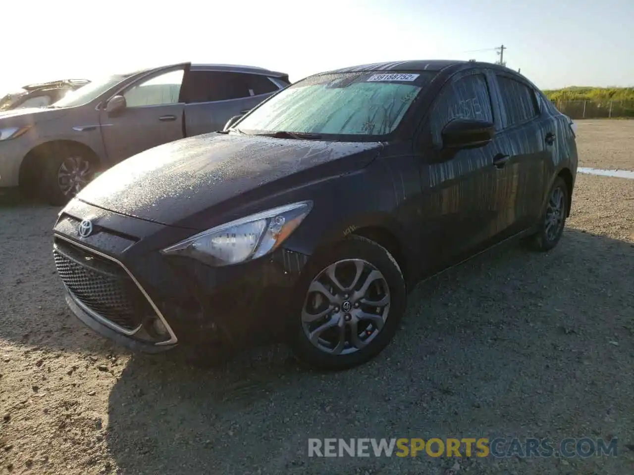 2 Photograph of a damaged car 3MYDLBYV7KY513941 TOYOTA YARIS 2019