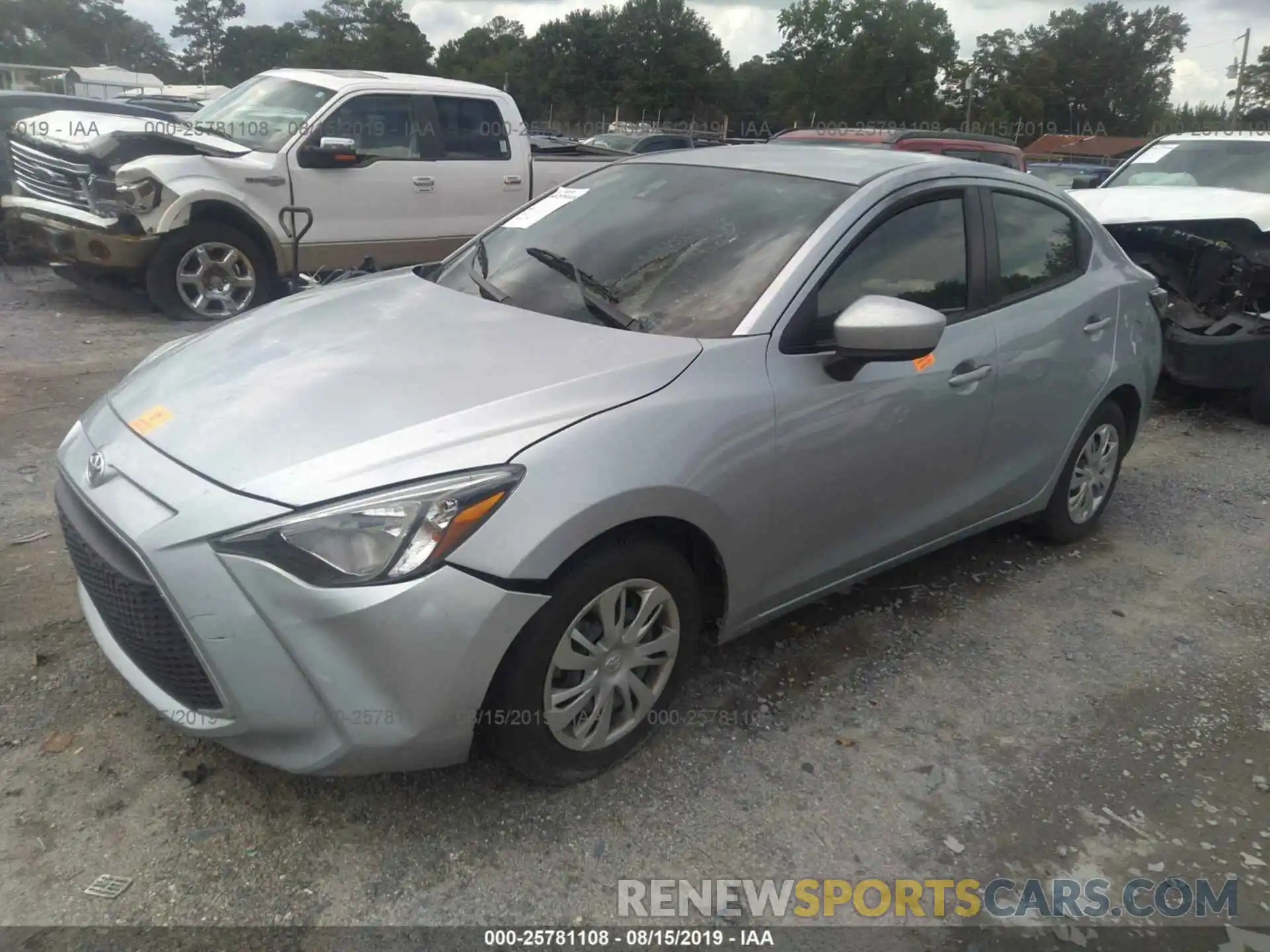 2 Photograph of a damaged car 3MYDLBYV7KY514216 TOYOTA YARIS 2019