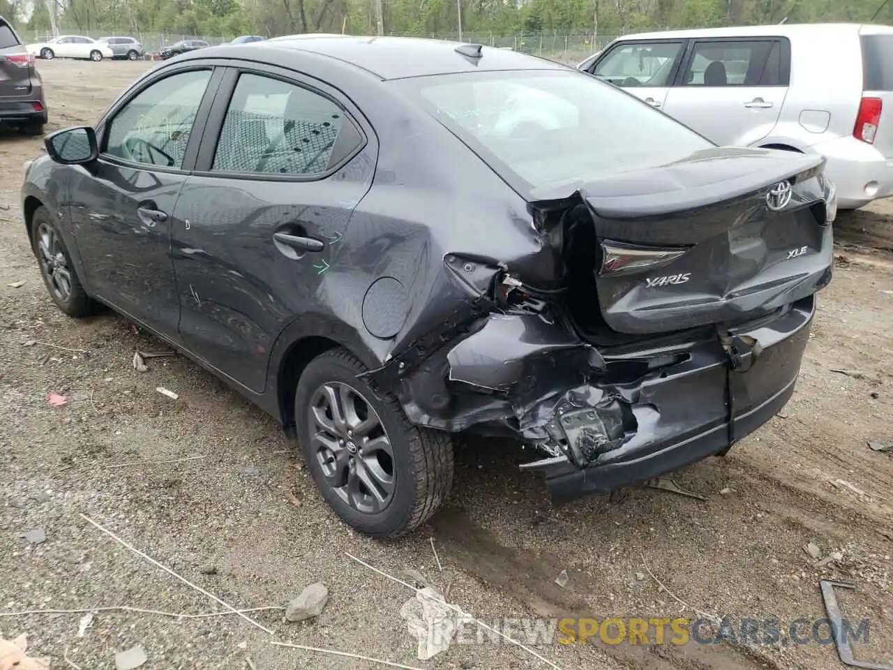 3 Фотография поврежденного автомобиля 3MYDLBYV7KY514569 TOYOTA YARIS 2019