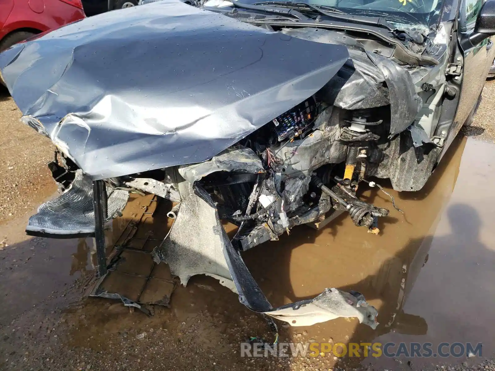 9 Photograph of a damaged car 3MYDLBYV7KY514605 TOYOTA YARIS 2019