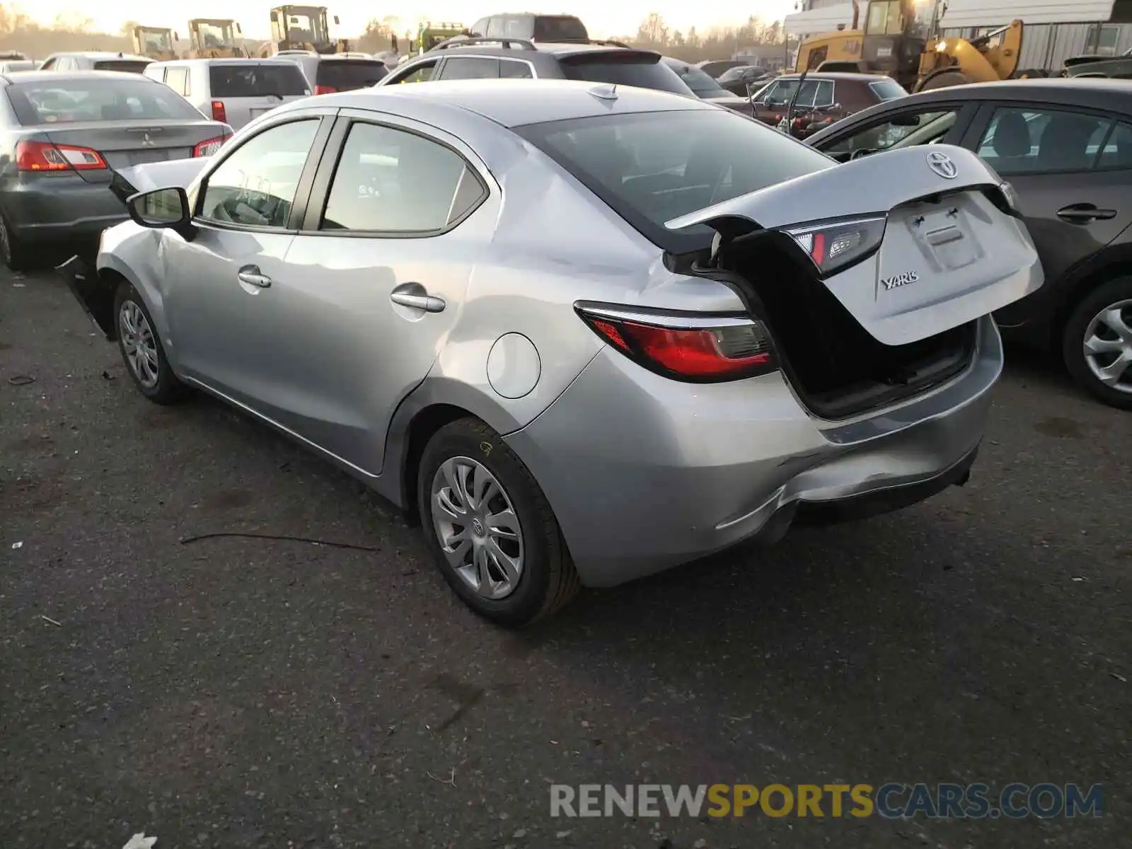 3 Photograph of a damaged car 3MYDLBYV7KY514717 TOYOTA YARIS 2019