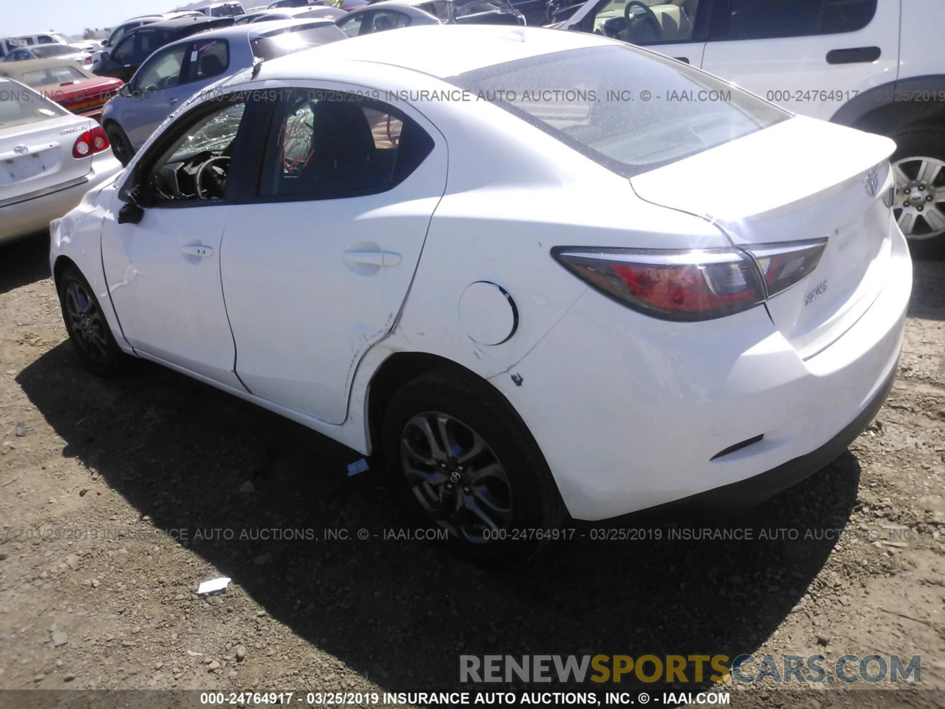 3 Photograph of a damaged car 3MYDLBYV7KY516712 TOYOTA YARIS 2019