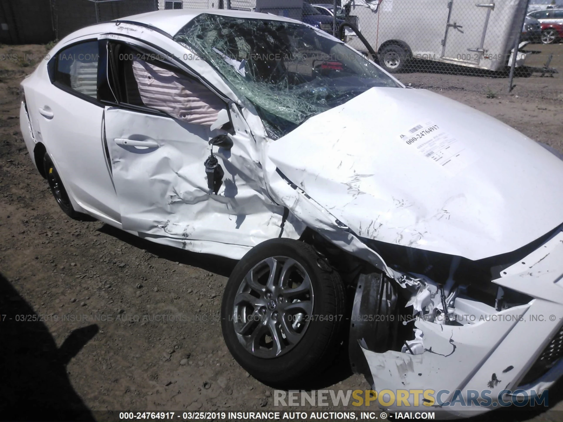 6 Photograph of a damaged car 3MYDLBYV7KY516712 TOYOTA YARIS 2019