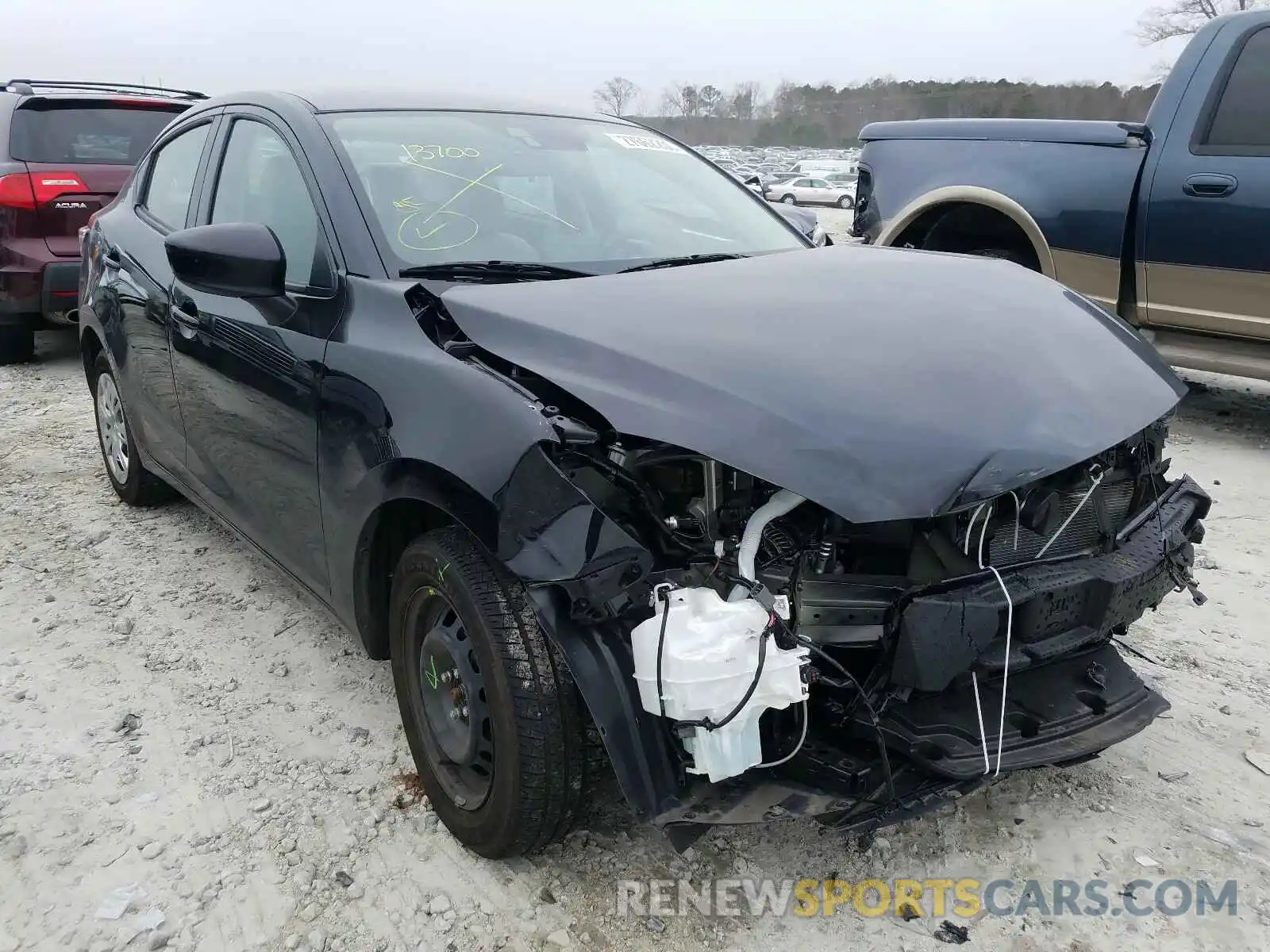 1 Photograph of a damaged car 3MYDLBYV7KY517603 TOYOTA YARIS 2019