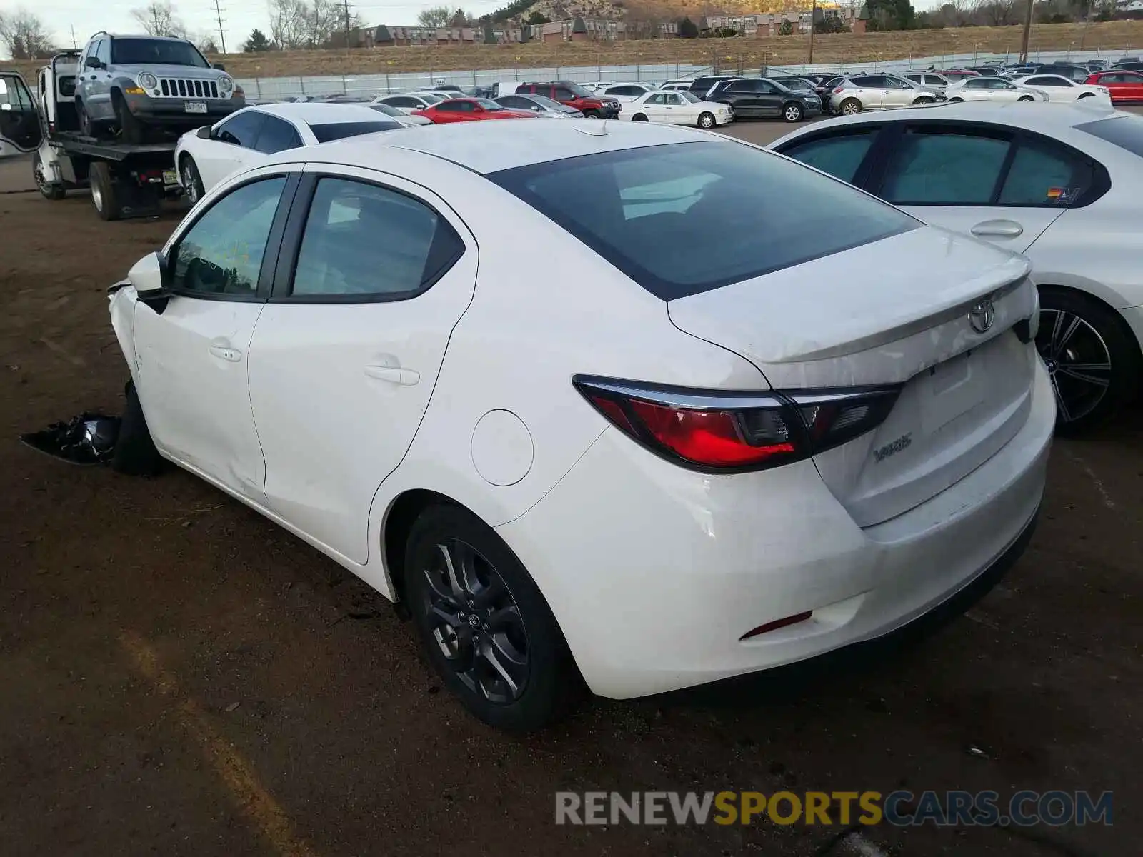 3 Photograph of a damaged car 3MYDLBYV7KY520064 TOYOTA YARIS 2019