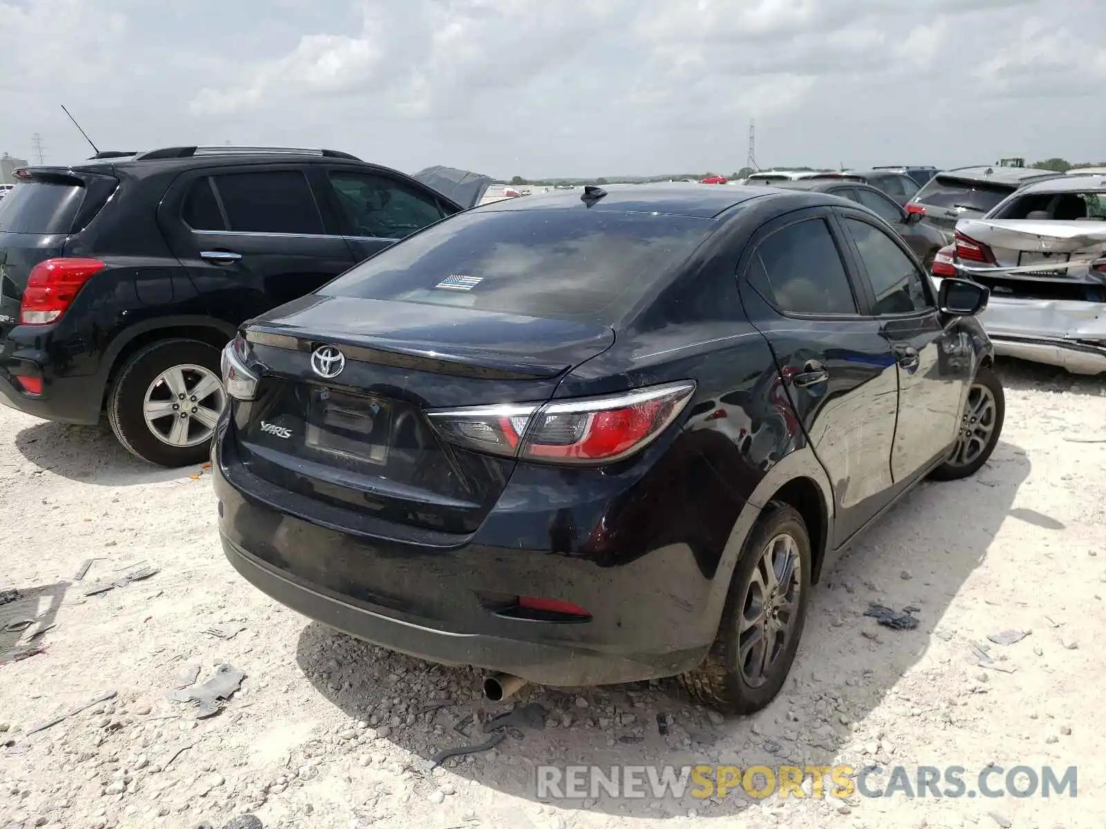 4 Photograph of a damaged car 3MYDLBYV7KY520100 TOYOTA YARIS 2019