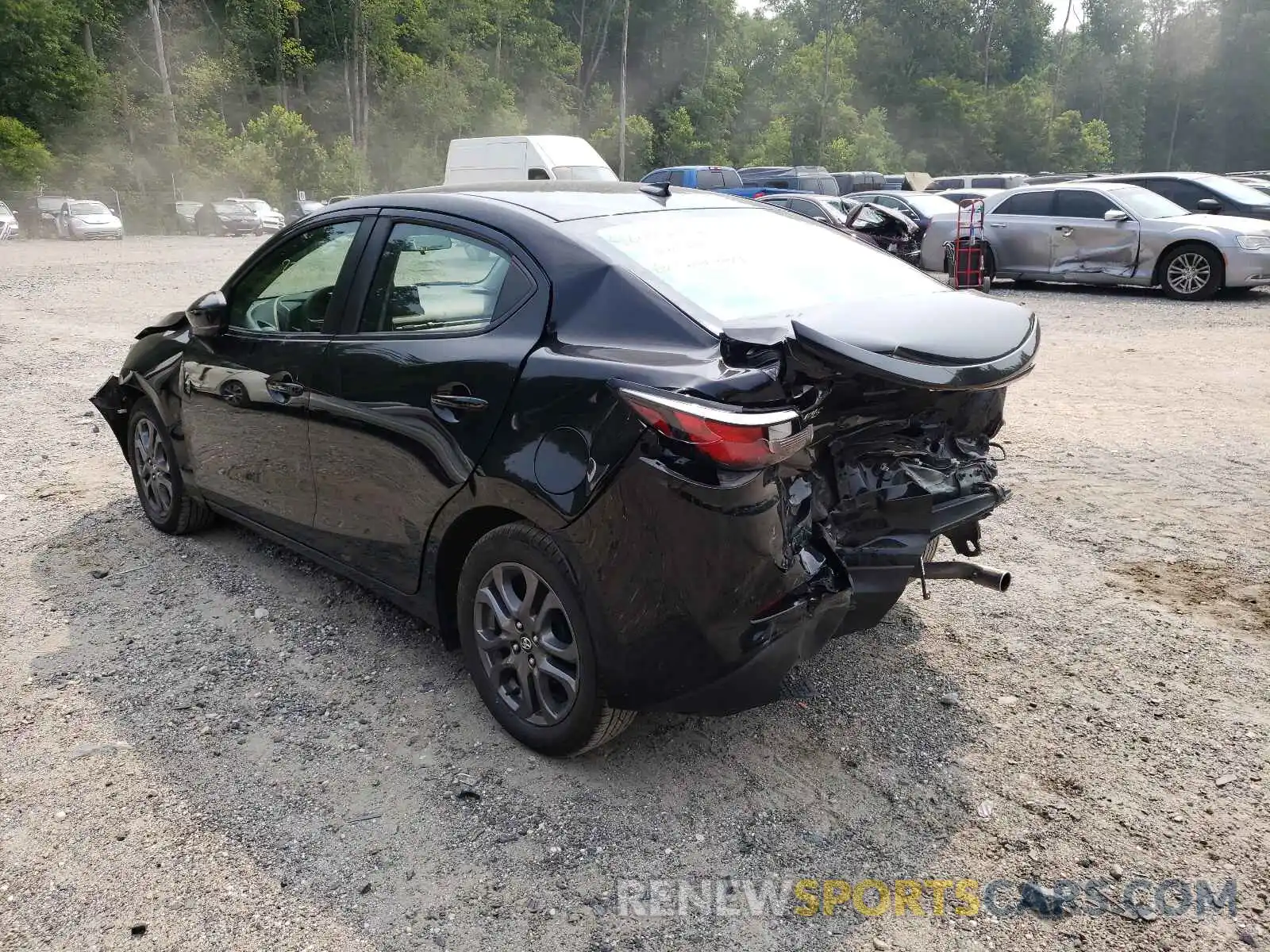 3 Photograph of a damaged car 3MYDLBYV7KY520548 TOYOTA YARIS 2019