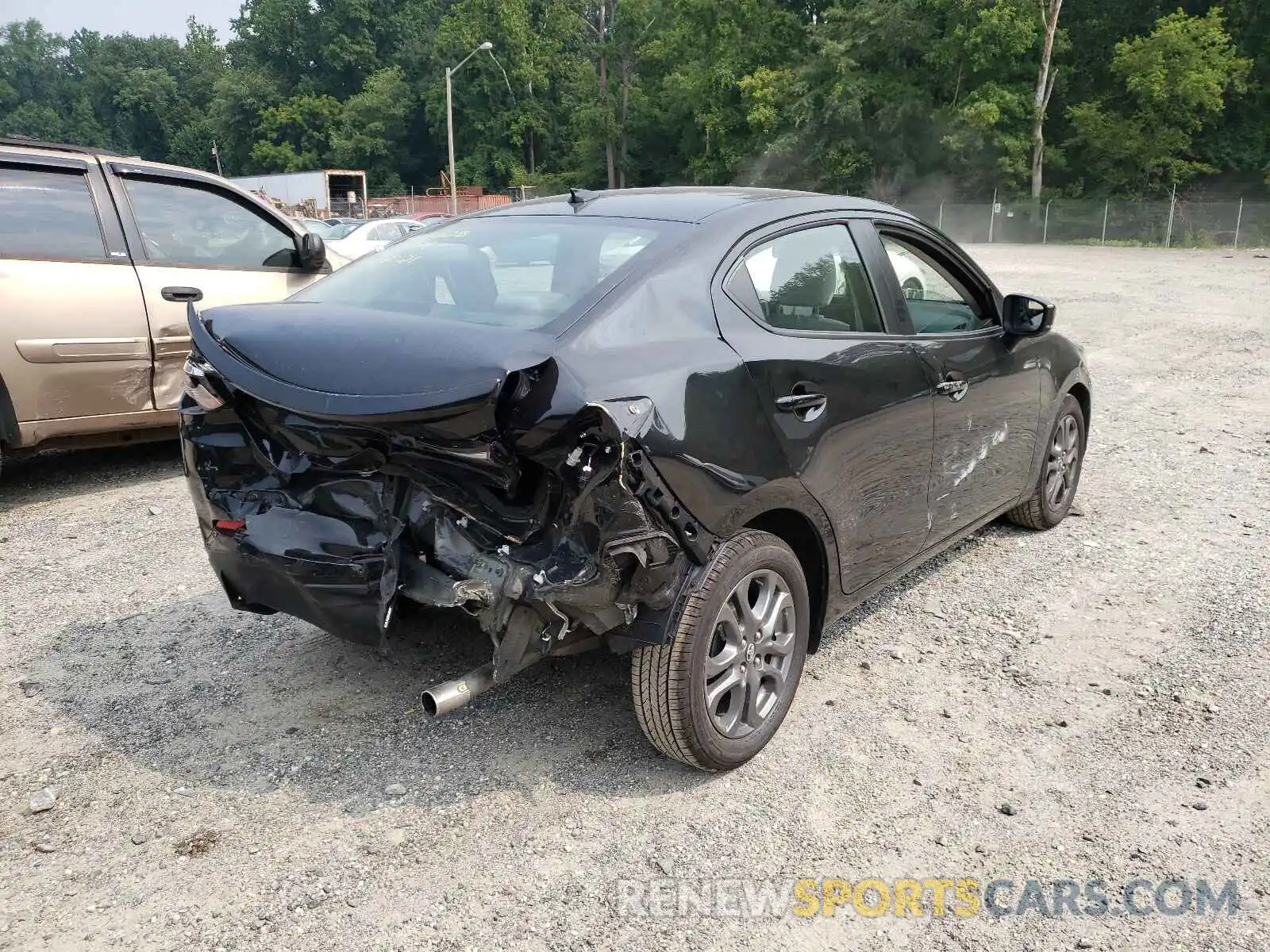 4 Photograph of a damaged car 3MYDLBYV7KY520548 TOYOTA YARIS 2019