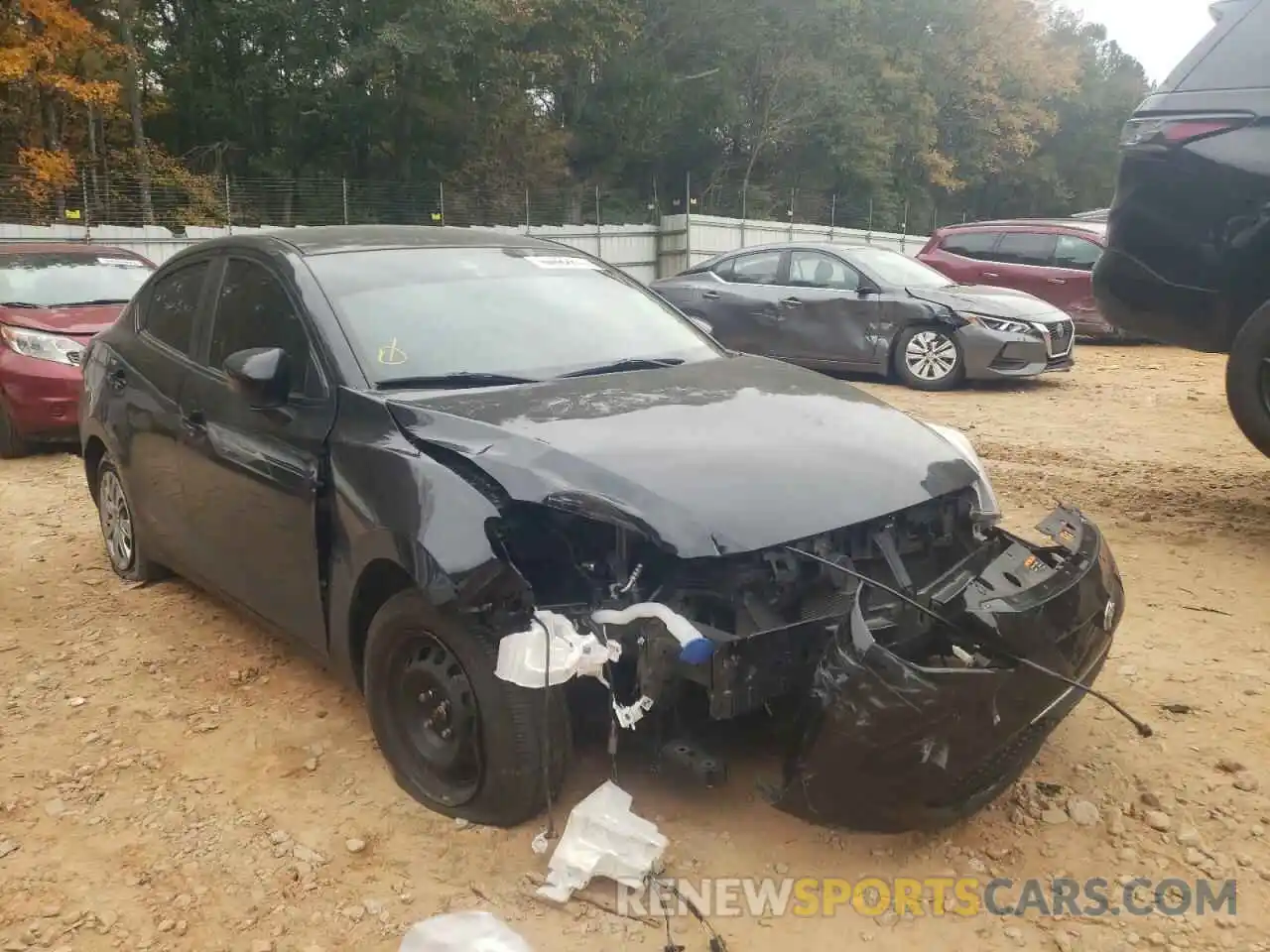 1 Photograph of a damaged car 3MYDLBYV7KY521067 TOYOTA YARIS 2019