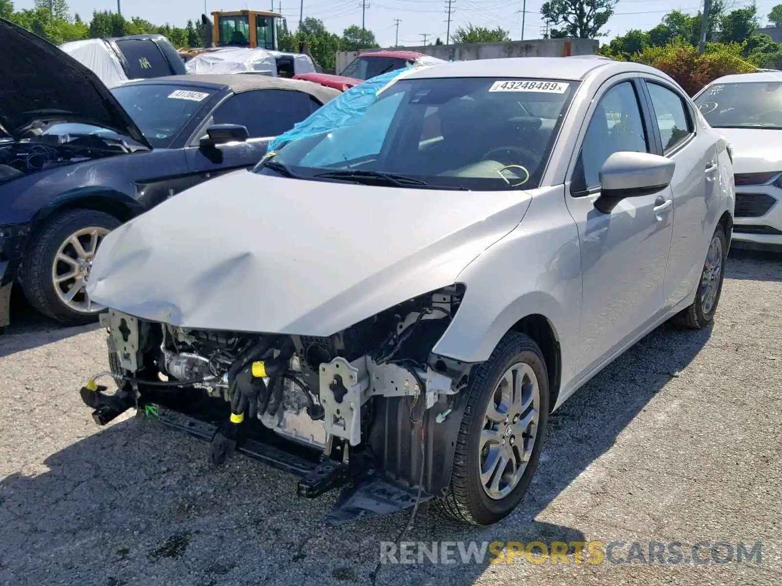 2 Photograph of a damaged car 3MYDLBYV7KY521604 TOYOTA YARIS 2019