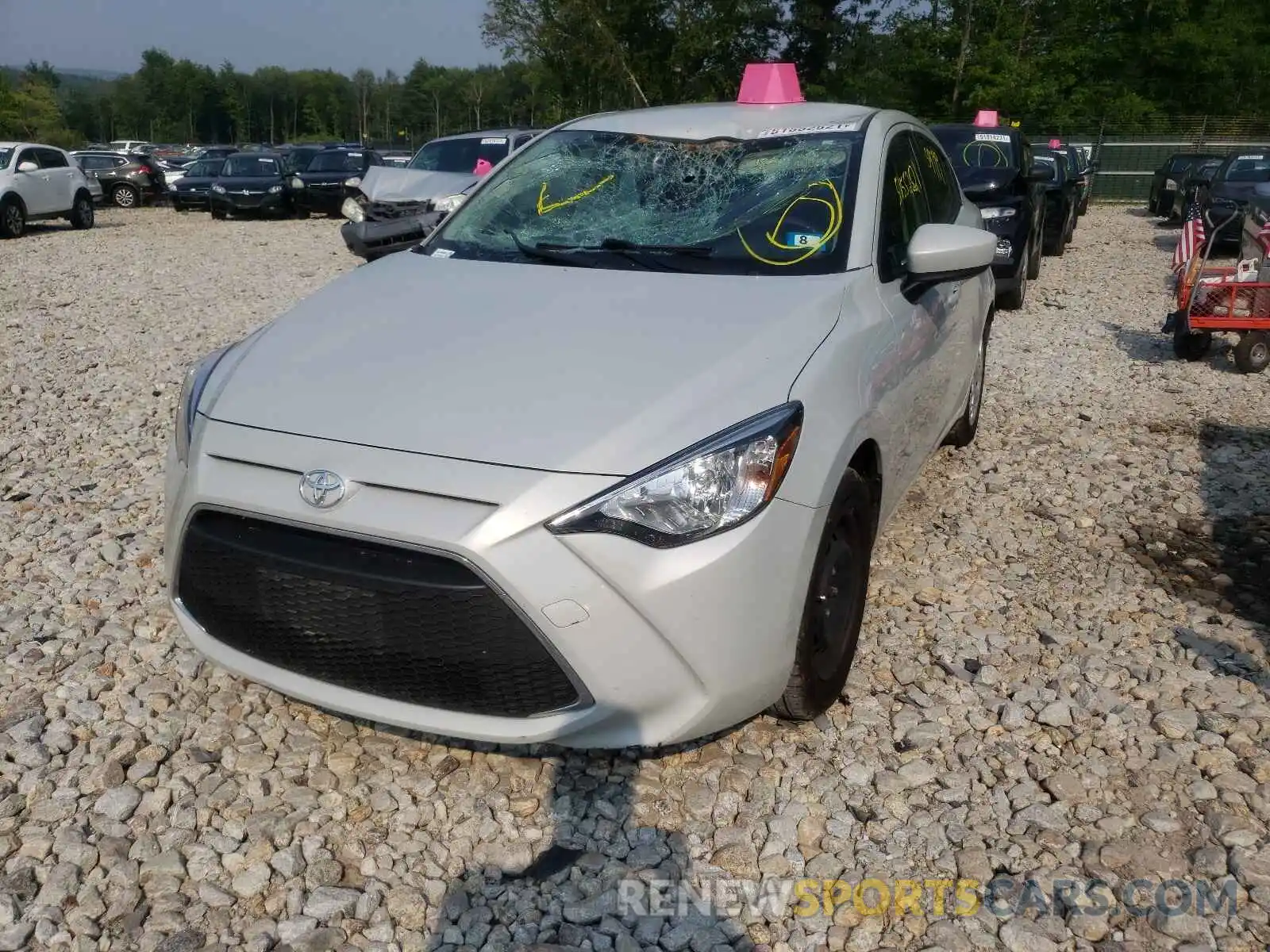 2 Photograph of a damaged car 3MYDLBYV7KY522123 TOYOTA YARIS 2019