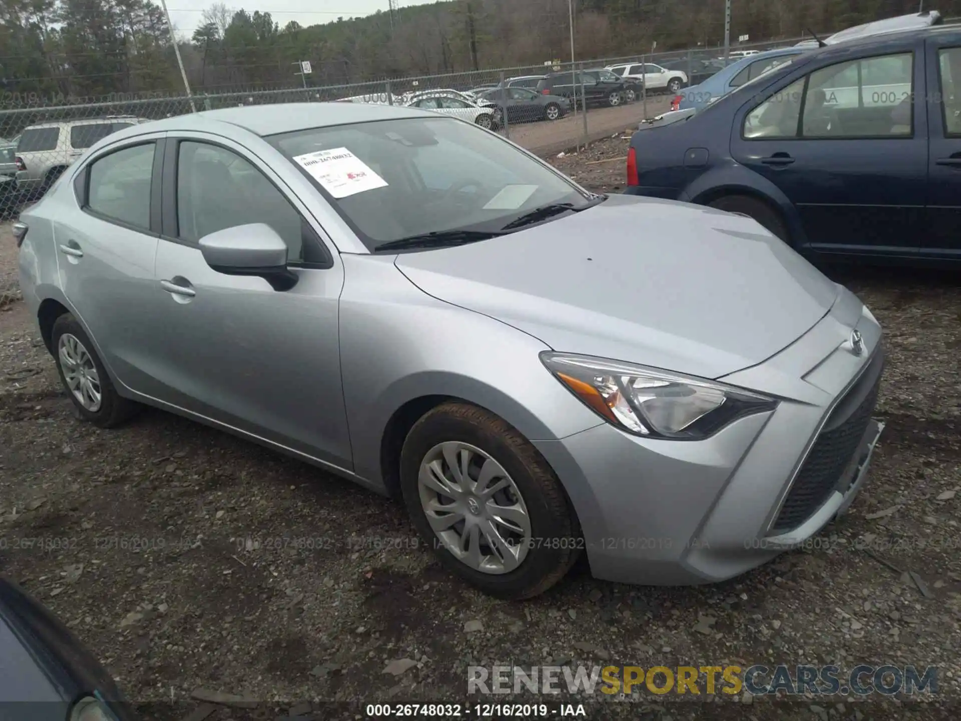 1 Photograph of a damaged car 3MYDLBYV7KY522946 TOYOTA YARIS 2019