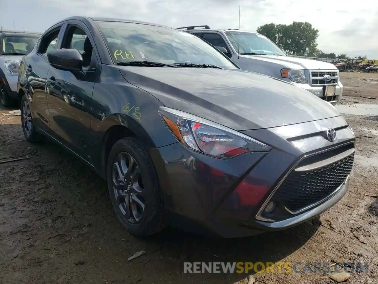 1 Photograph of a damaged car 3MYDLBYV7KY524051 TOYOTA YARIS 2019