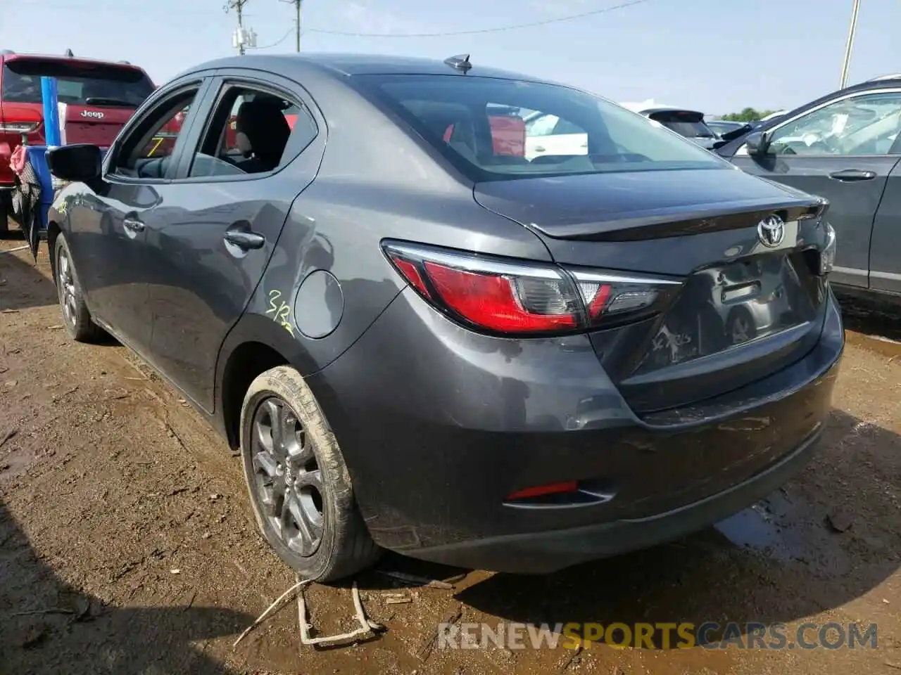 3 Photograph of a damaged car 3MYDLBYV7KY524051 TOYOTA YARIS 2019