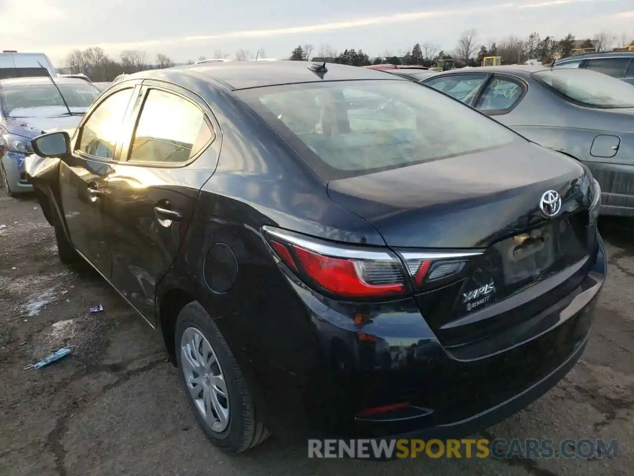 3 Photograph of a damaged car 3MYDLBYV7KY524227 TOYOTA YARIS 2019