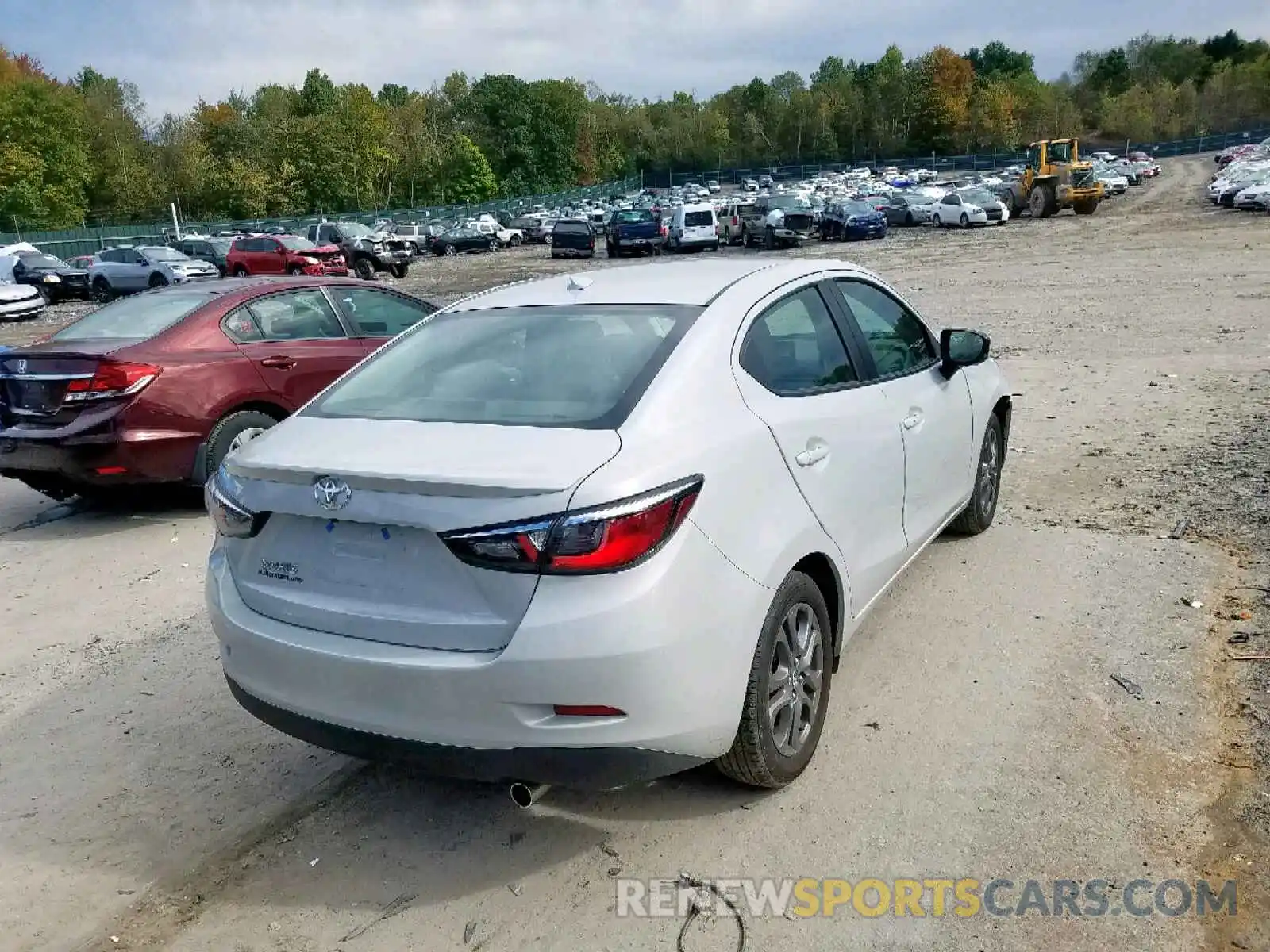 4 Photograph of a damaged car 3MYDLBYV7KY525006 TOYOTA YARIS 2019