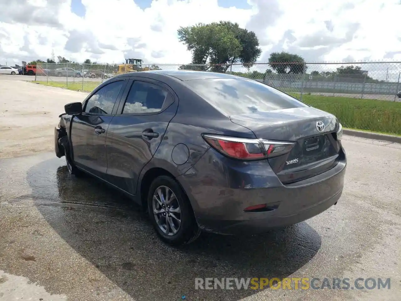 3 Photograph of a damaged car 3MYDLBYV7KY528293 TOYOTA YARIS 2019