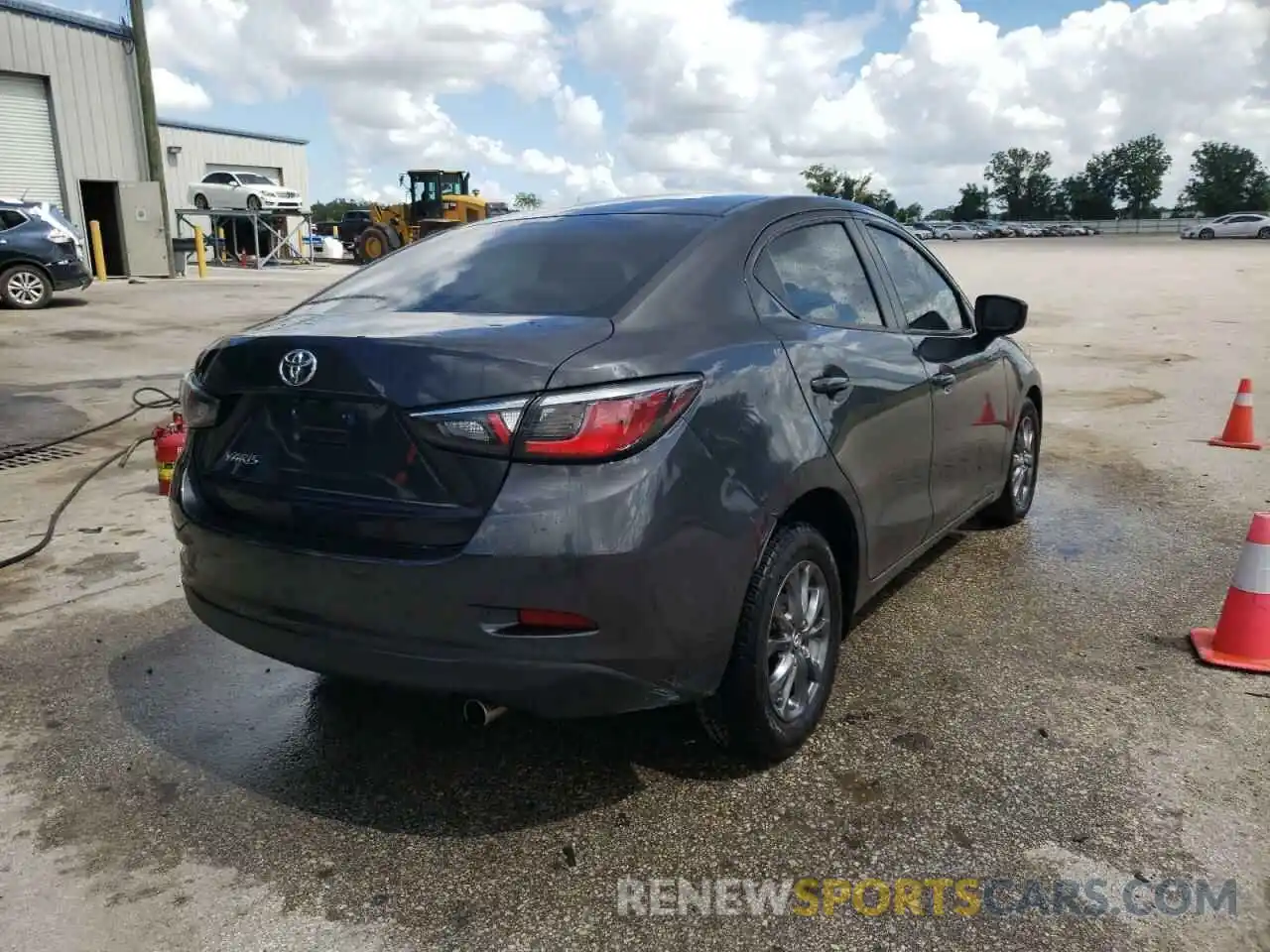 4 Photograph of a damaged car 3MYDLBYV7KY528293 TOYOTA YARIS 2019