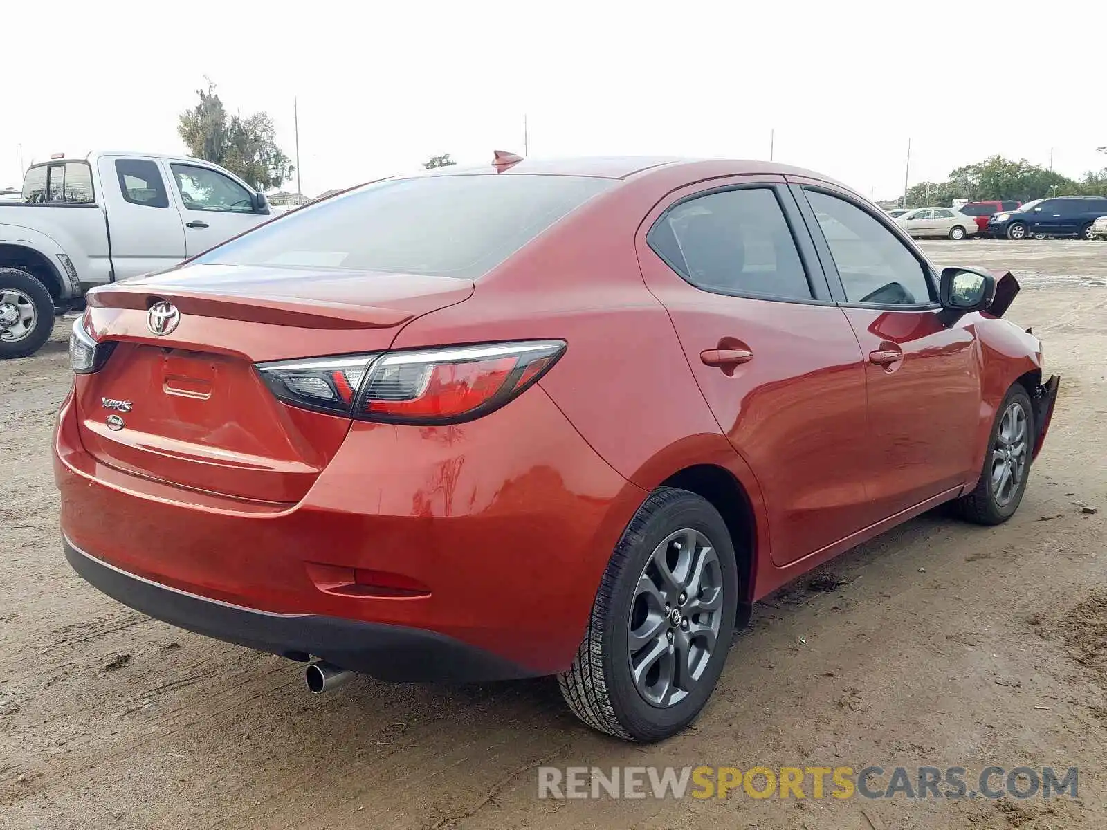 4 Photograph of a damaged car 3MYDLBYV7KY528326 TOYOTA YARIS 2019