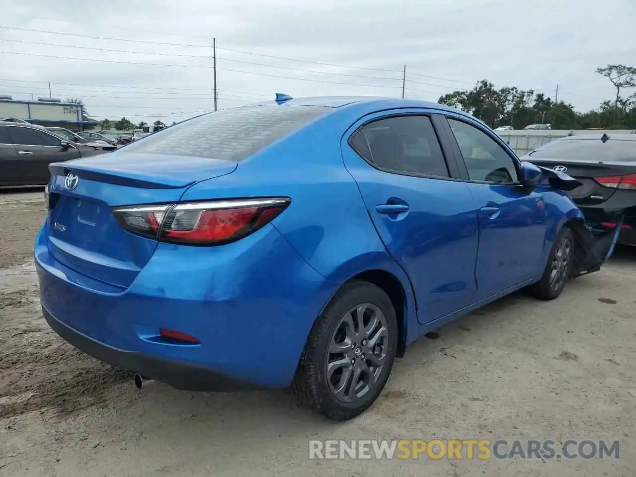 4 Photograph of a damaged car 3MYDLBYV8KY501068 TOYOTA YARIS 2019