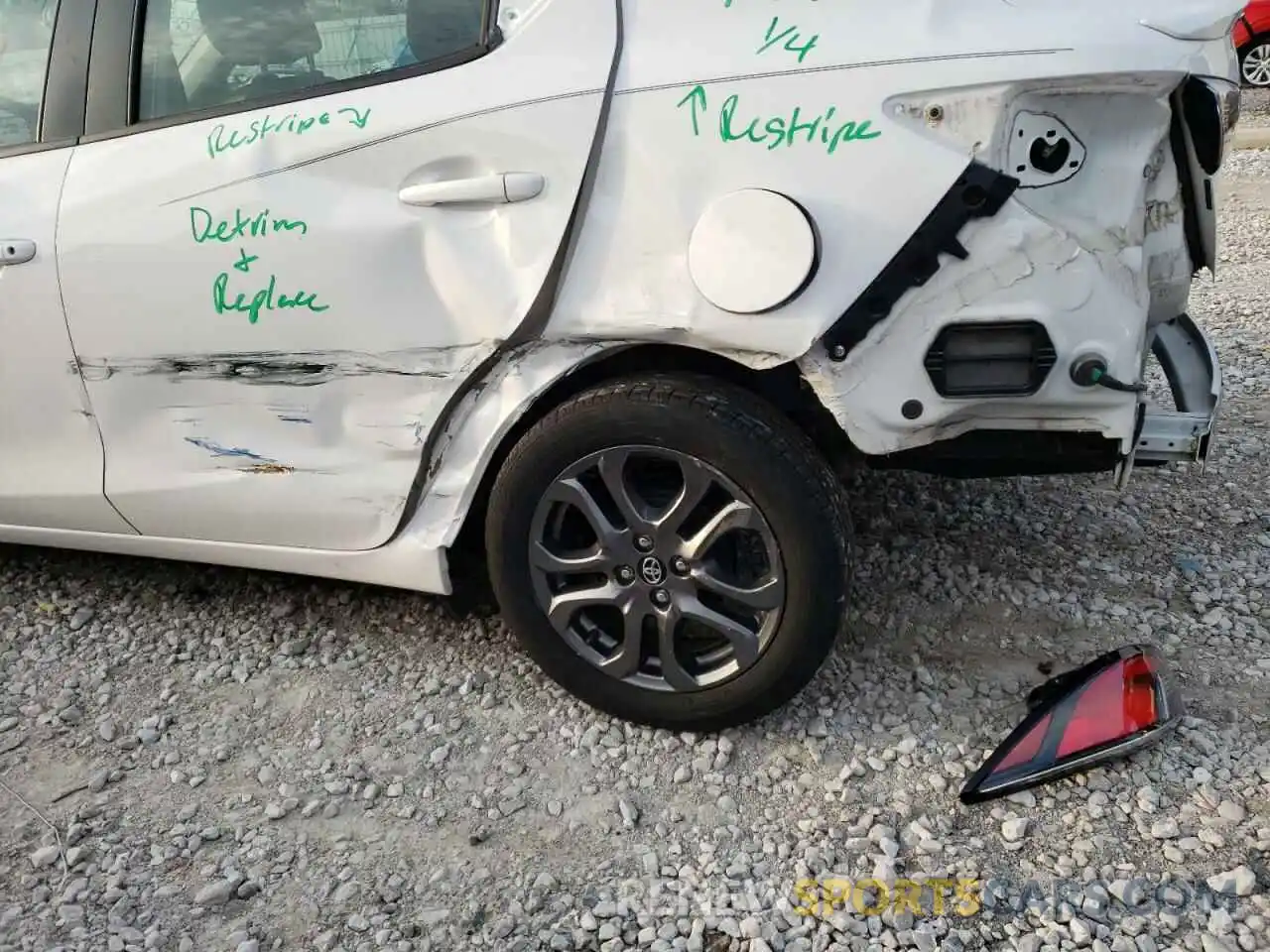 9 Photograph of a damaged car 3MYDLBYV8KY501121 TOYOTA YARIS 2019