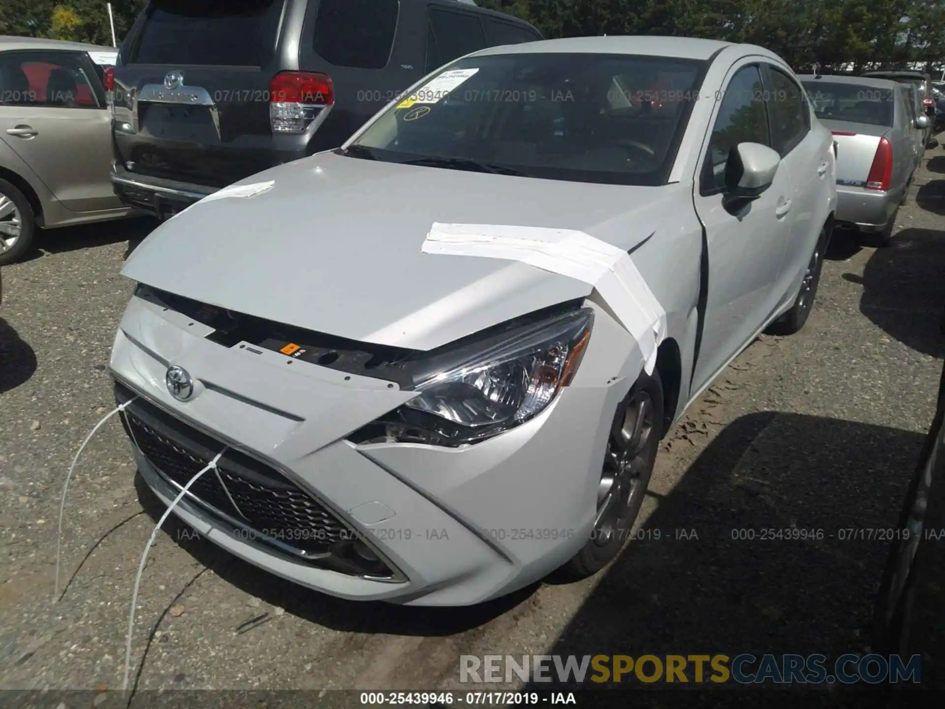 2 Photograph of a damaged car 3MYDLBYV8KY502642 TOYOTA YARIS 2019