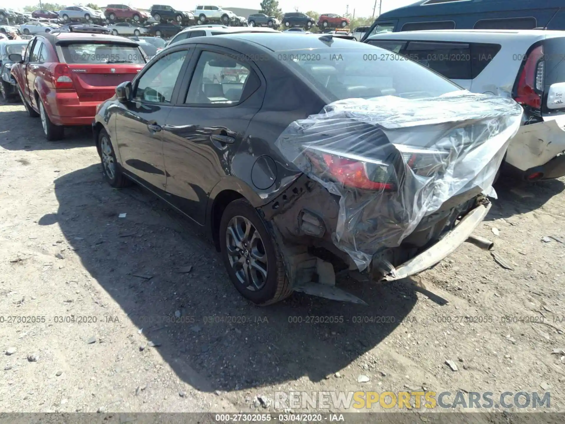 3 Photograph of a damaged car 3MYDLBYV8KY503144 TOYOTA YARIS 2019