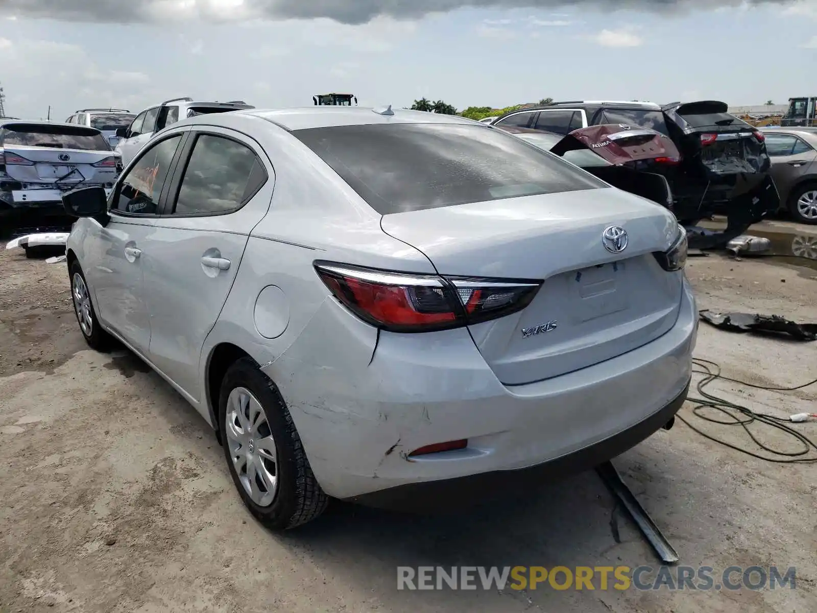 3 Photograph of a damaged car 3MYDLBYV8KY505038 TOYOTA YARIS 2019