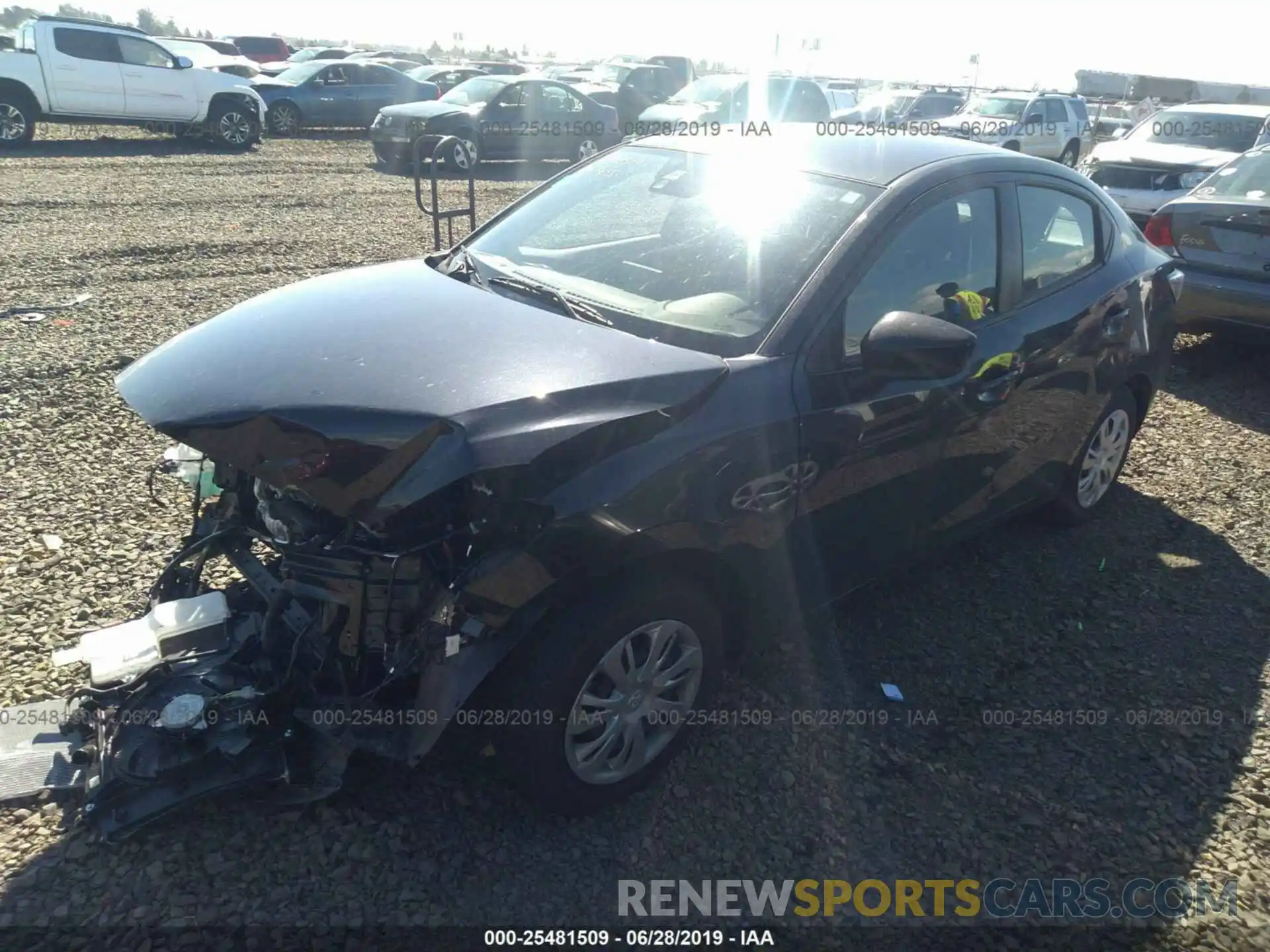 2 Photograph of a damaged car 3MYDLBYV8KY505072 TOYOTA YARIS 2019