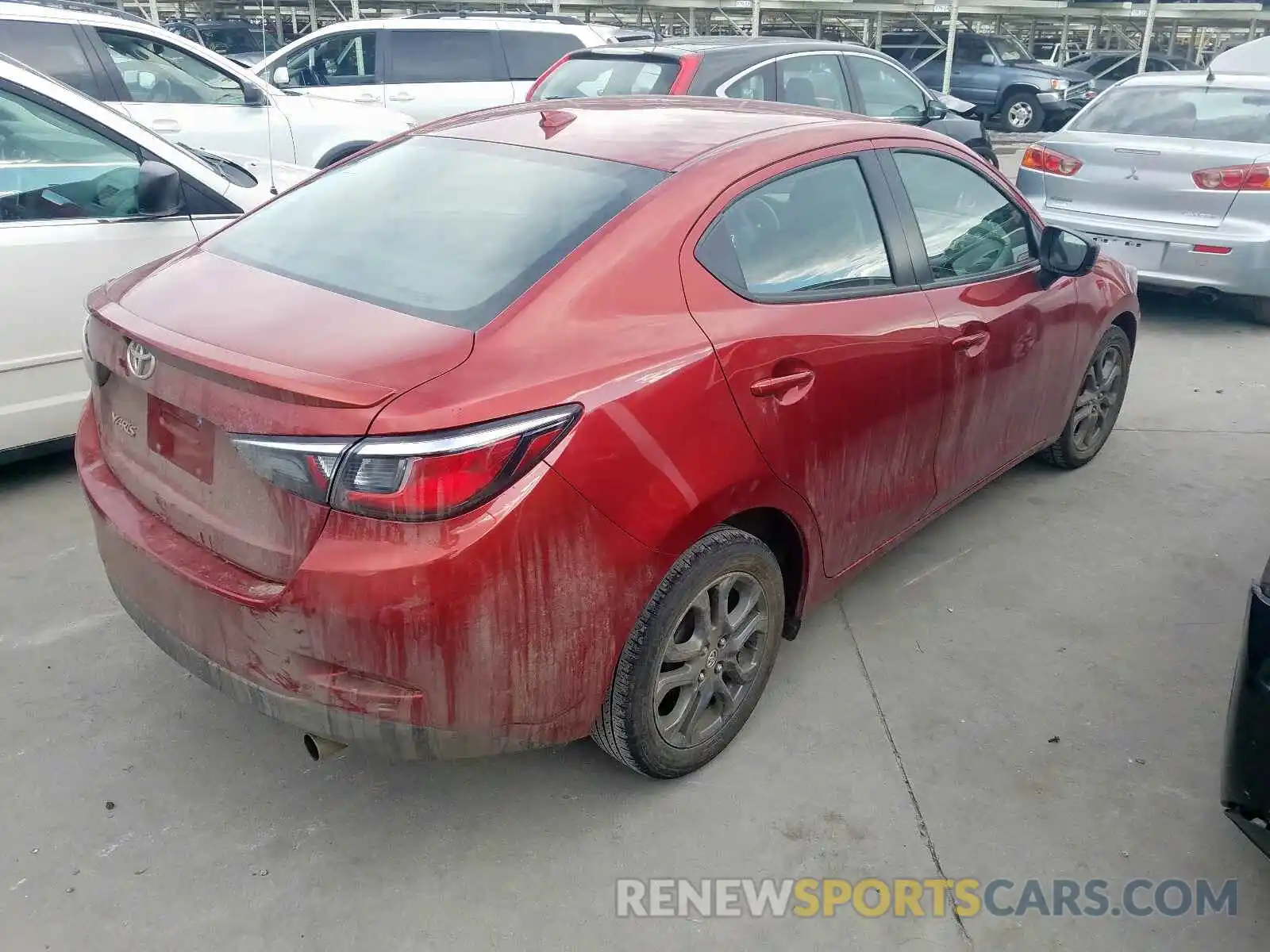 4 Фотография поврежденного автомобиля 3MYDLBYV8KY506318 TOYOTA YARIS 2019