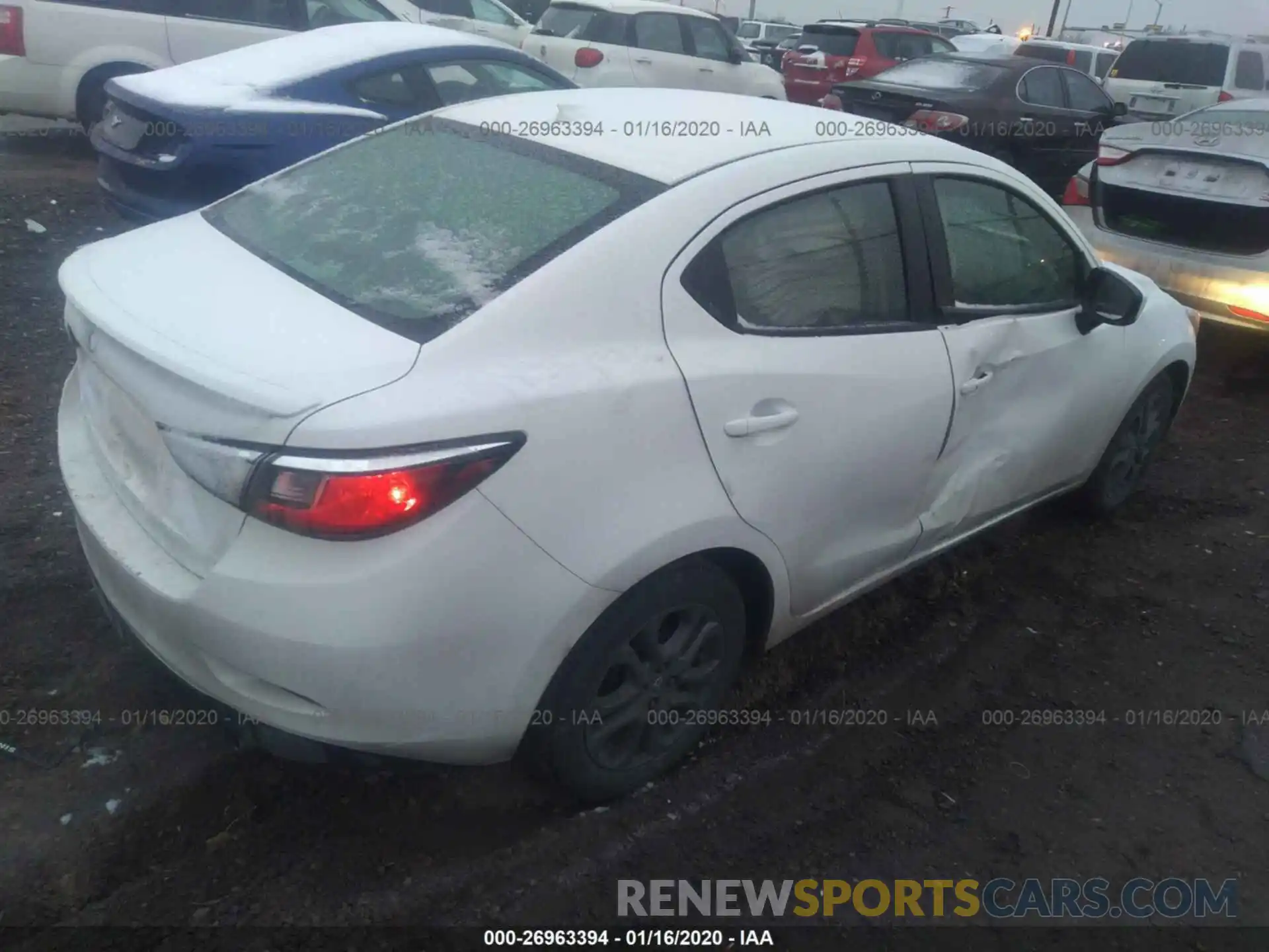 4 Фотография поврежденного автомобиля 3MYDLBYV8KY507971 TOYOTA YARIS 2019