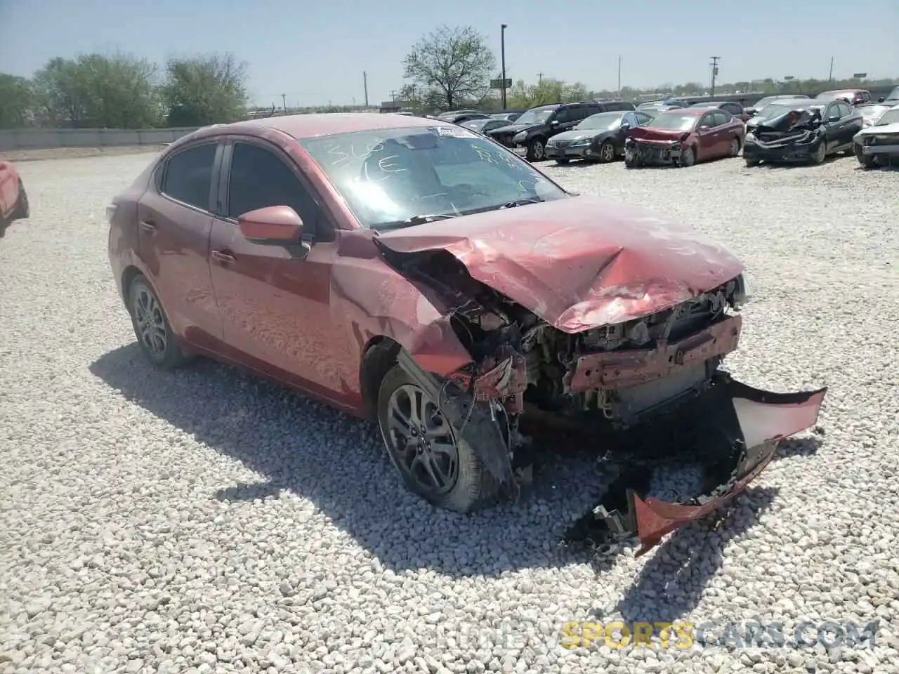 1 Photograph of a damaged car 3MYDLBYV8KY509350 TOYOTA YARIS 2019