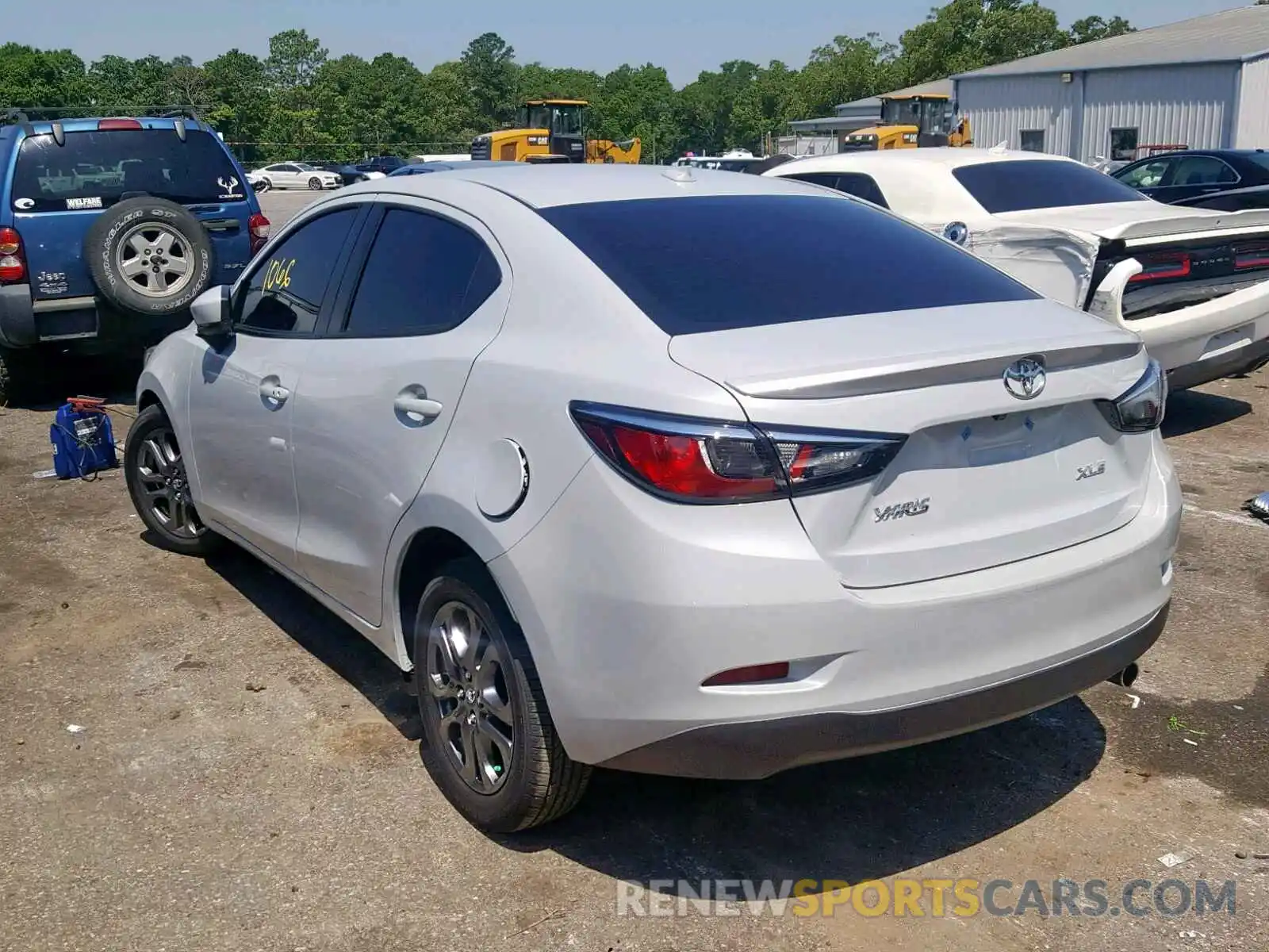 3 Photograph of a damaged car 3MYDLBYV8KY510353 TOYOTA YARIS 2019