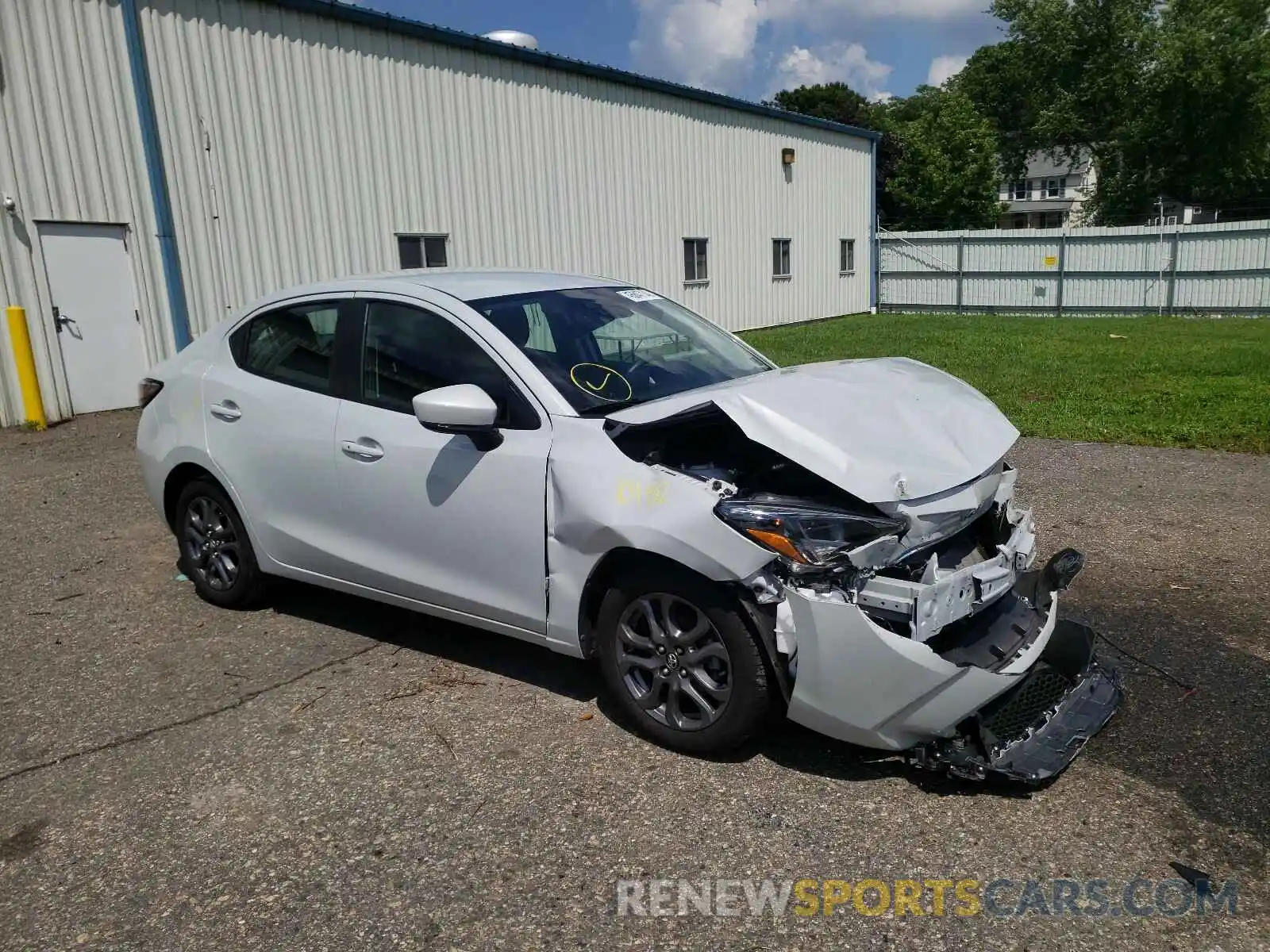 1 Photograph of a damaged car 3MYDLBYV8KY510367 TOYOTA YARIS 2019