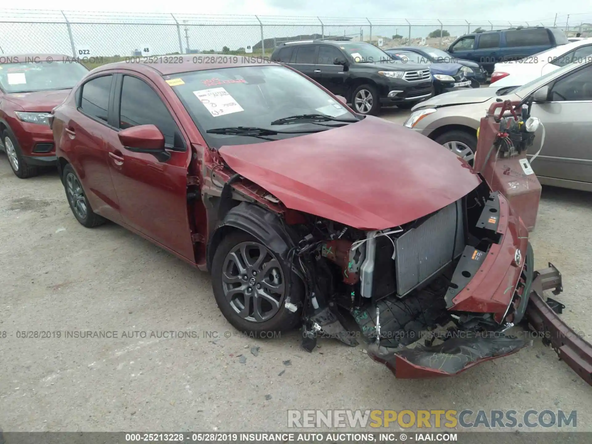 1 Photograph of a damaged car 3MYDLBYV8KY512233 TOYOTA YARIS 2019